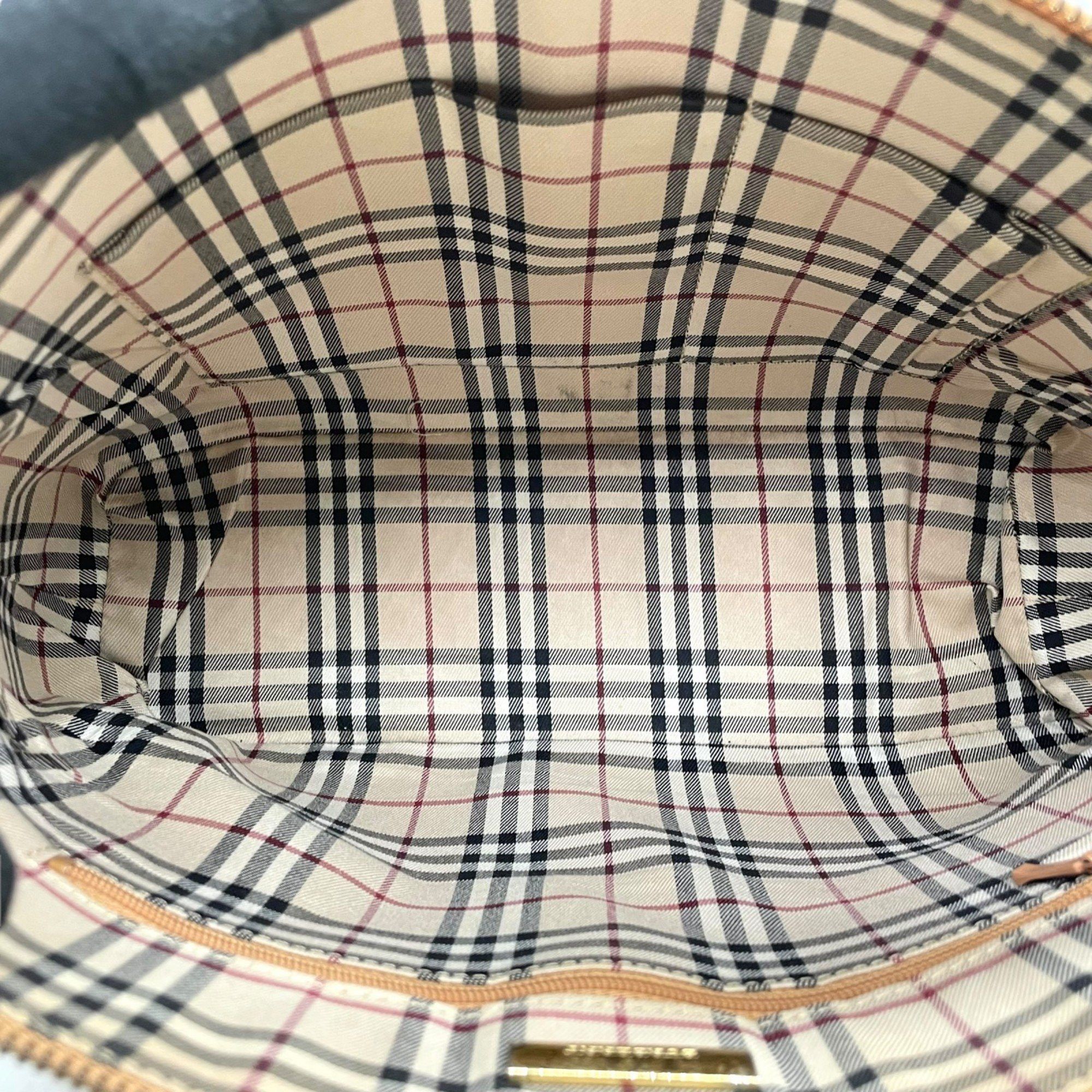 Burberry Burberry Nova Check shoulder Size ONE SIZE - 12 Thumbnail