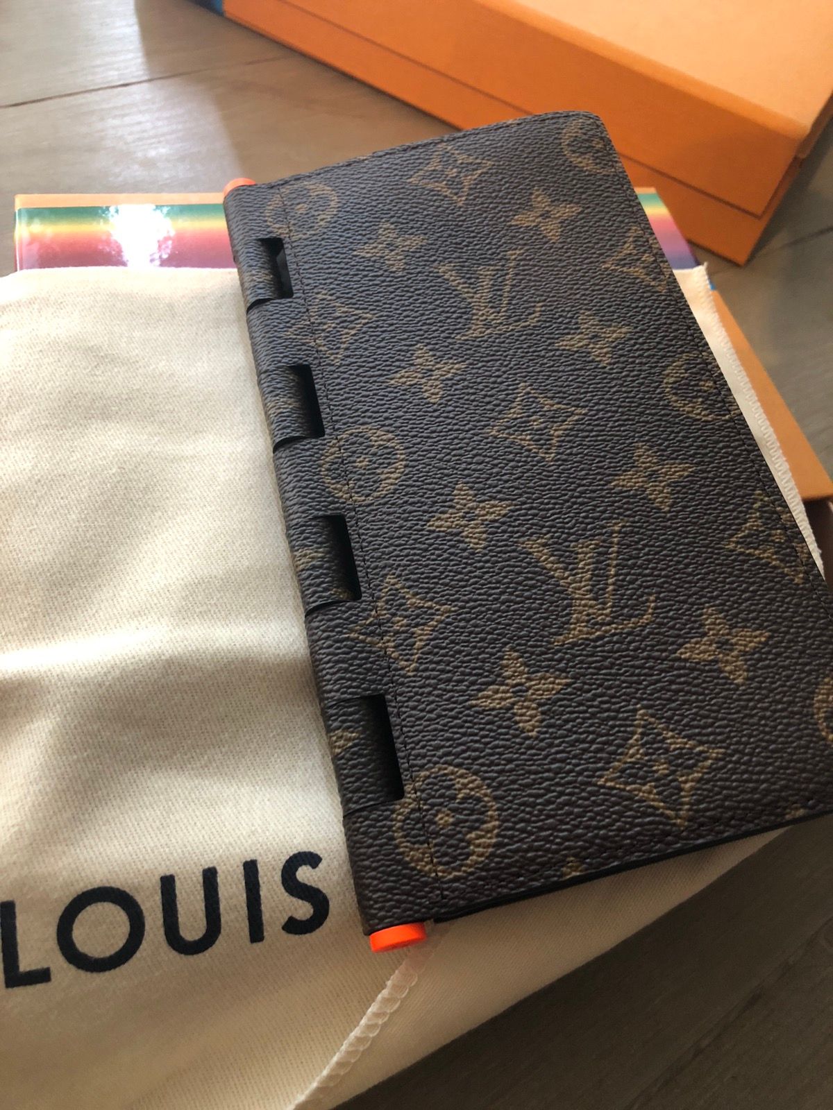 Louis Vuitton Hinge Brazza Wallet at 1stDibs