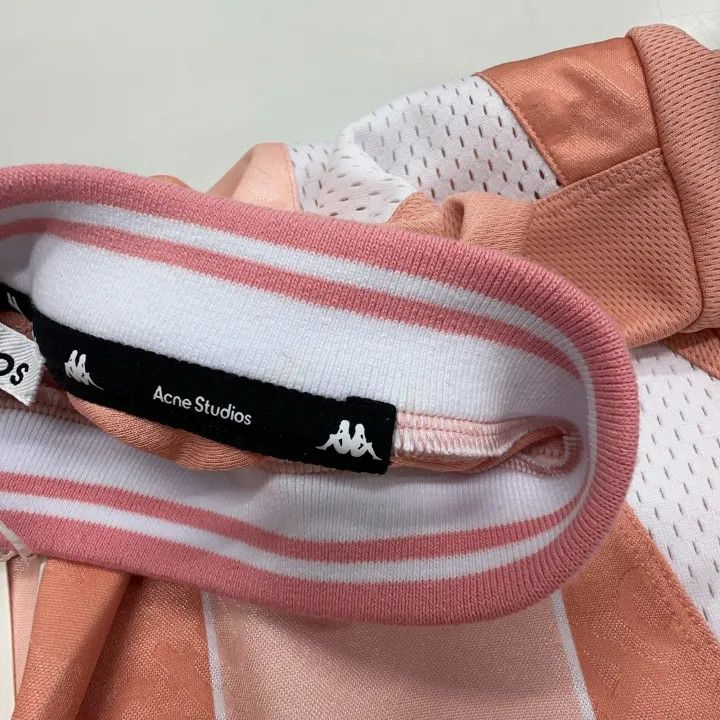 Acne Studios Acne Studios Kappa Short Sleeve T-shirt in Pink Size US M / EU 48-50 / 2 - 5 Thumbnail