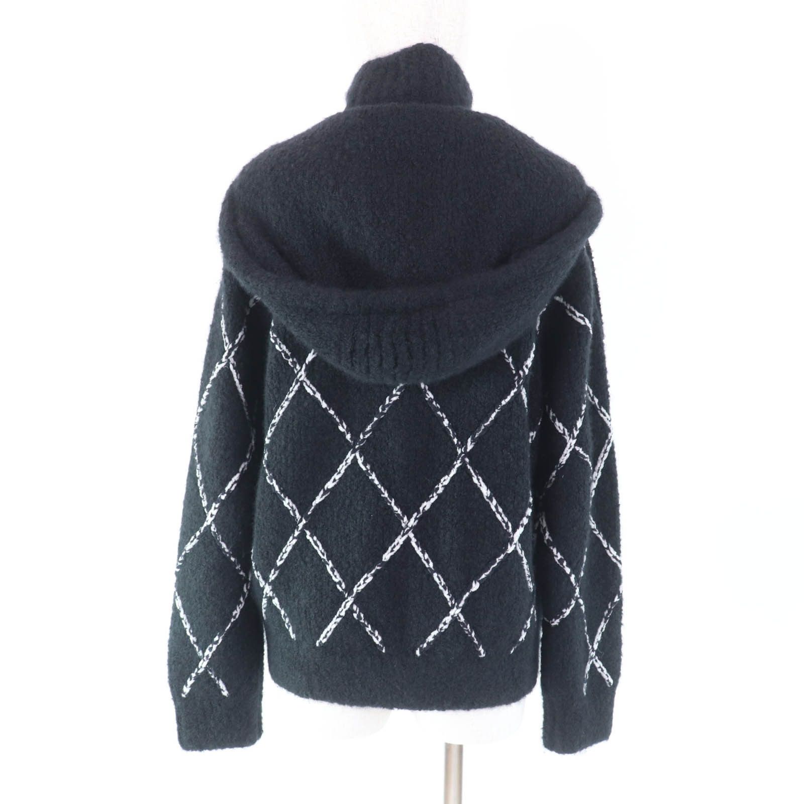 Chanel Chanel Chanel COCO Mark Cashmere Jacket Others Outerwear P74369 DUTY FREE for USA Size ONE SIZE - 3 Thumbnail