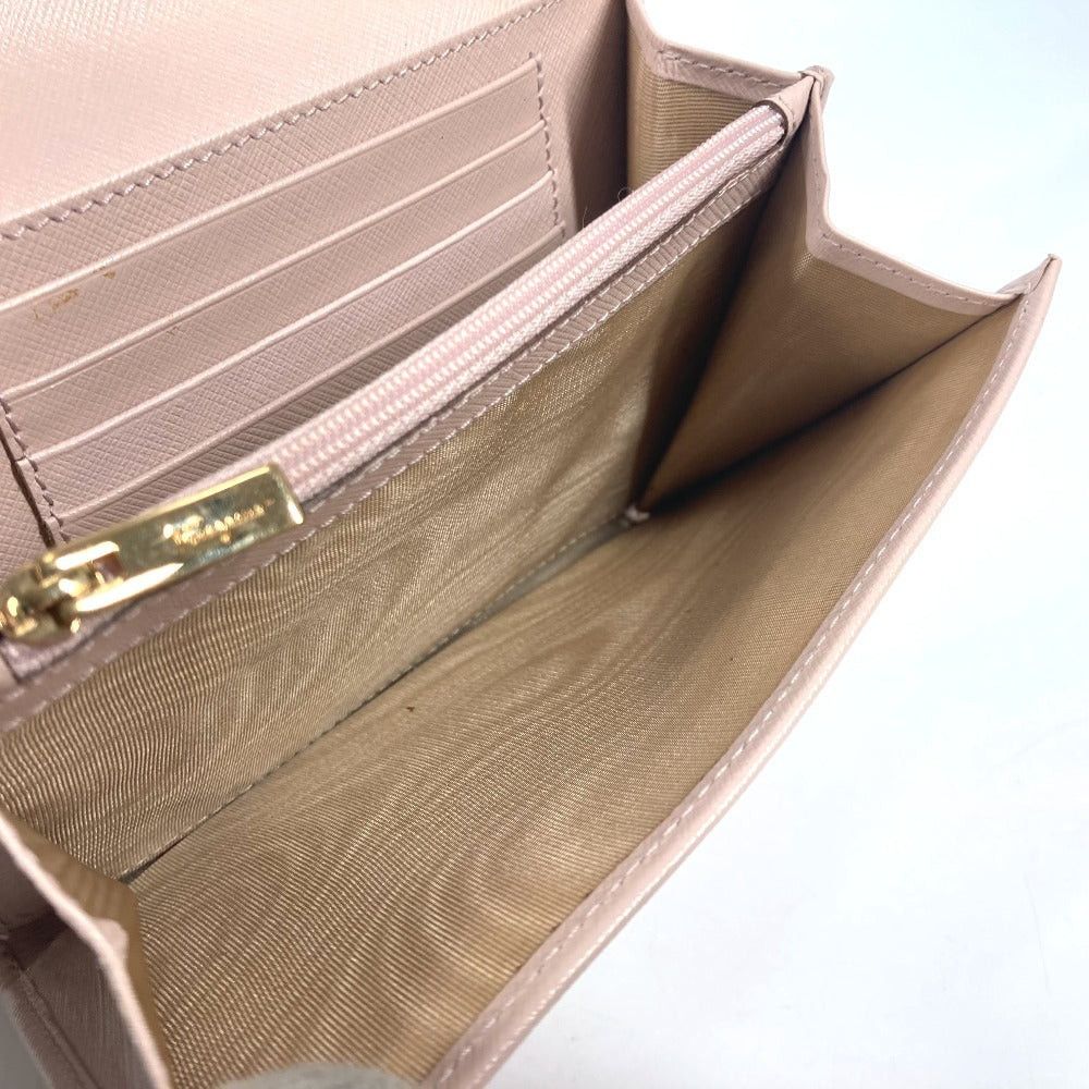 Salvatore Ferragamo Salvatore Ferragamo With Straps Vara (Each Of The Four Hindu Castes) Ribbon Li-Bon Pouch Flap Clutch Bag Leather Women Pink Size ONE SIZE - 8 Thumbnail