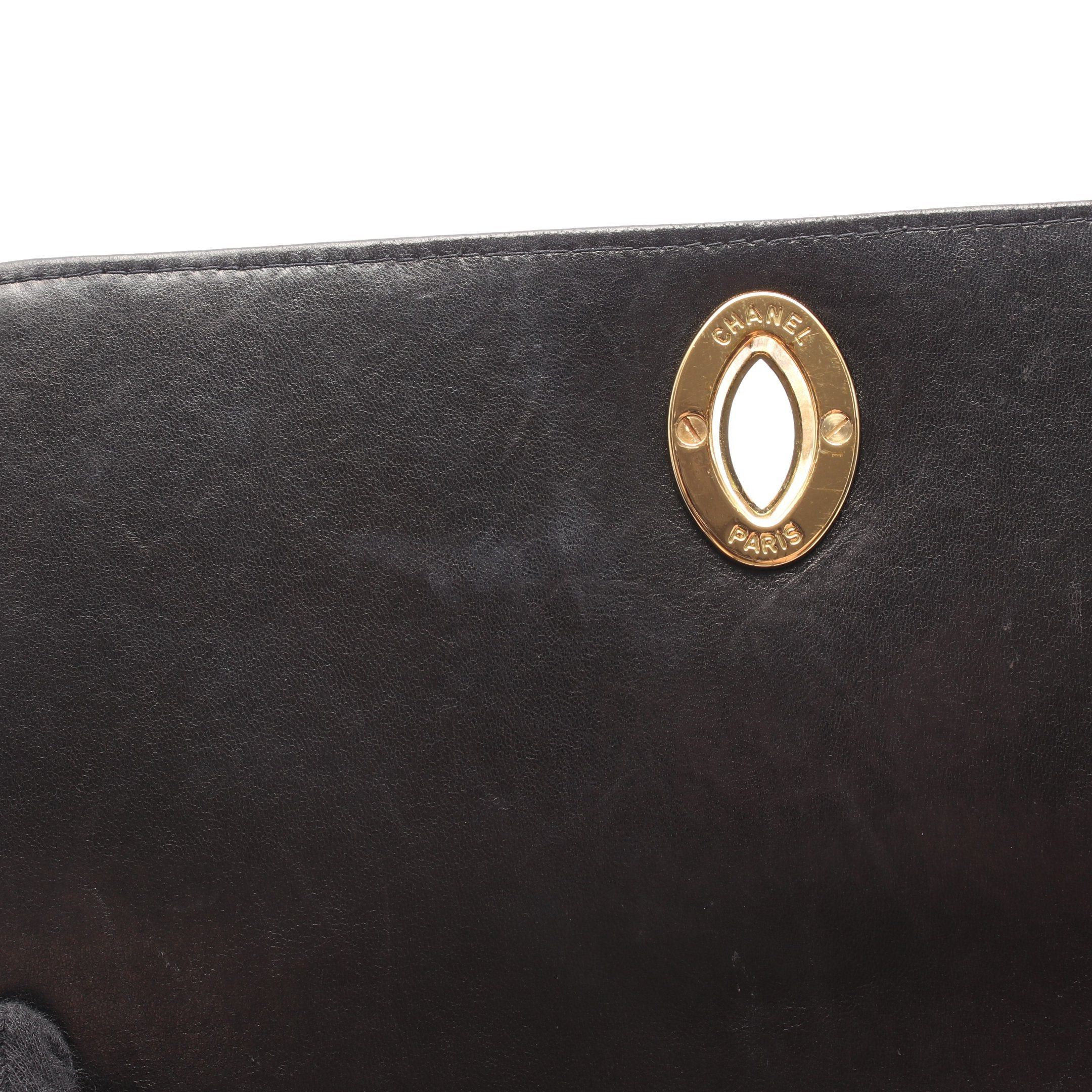 Chanel Chanel Big Coco Matelasse Chain Shoulder Bag Lambskin Black Gold Hardware Size ONE SIZE - 6 Thumbnail