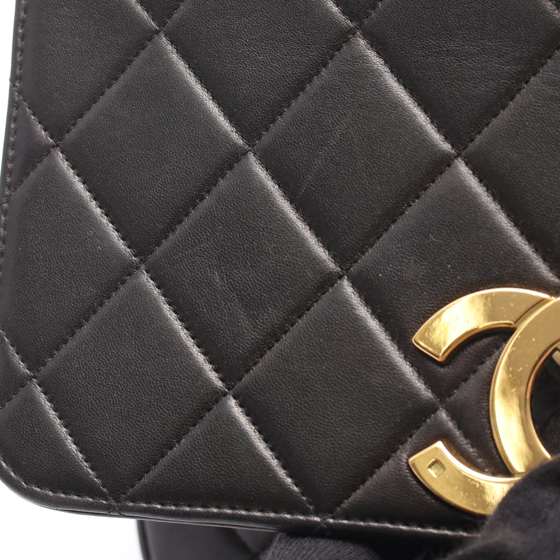 Chanel Chanel Big Coco Matelasse Chain Shoulder Bag Lambskin Black Gold Hardware Size ONE SIZE - 12 Thumbnail