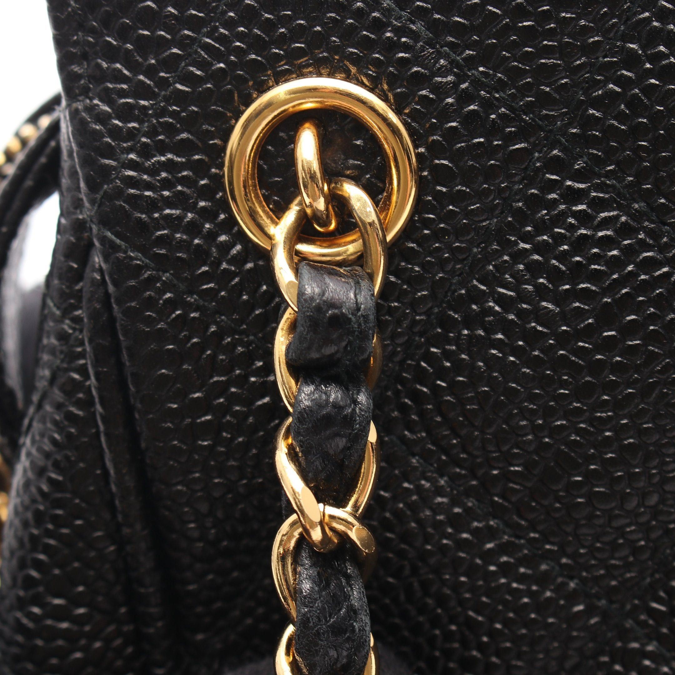 Chanel Chanel Matelasse Chain Handbag Tote Bag Caviar Skin Black Gold Hardware Size ONE SIZE - 8 Thumbnail