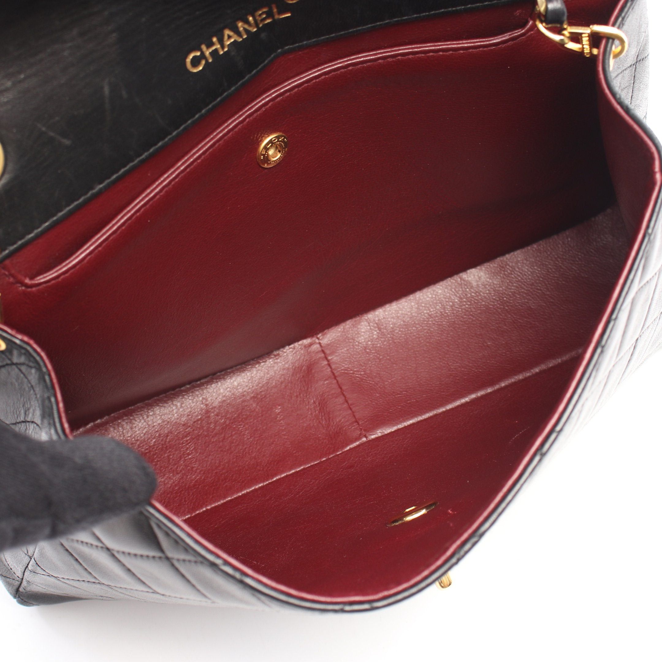 Chanel Chanel Matelasse Single Flap Chain Shoulder Bag Lambskin Black Gold Hardware Size ONE SIZE - 3 Thumbnail