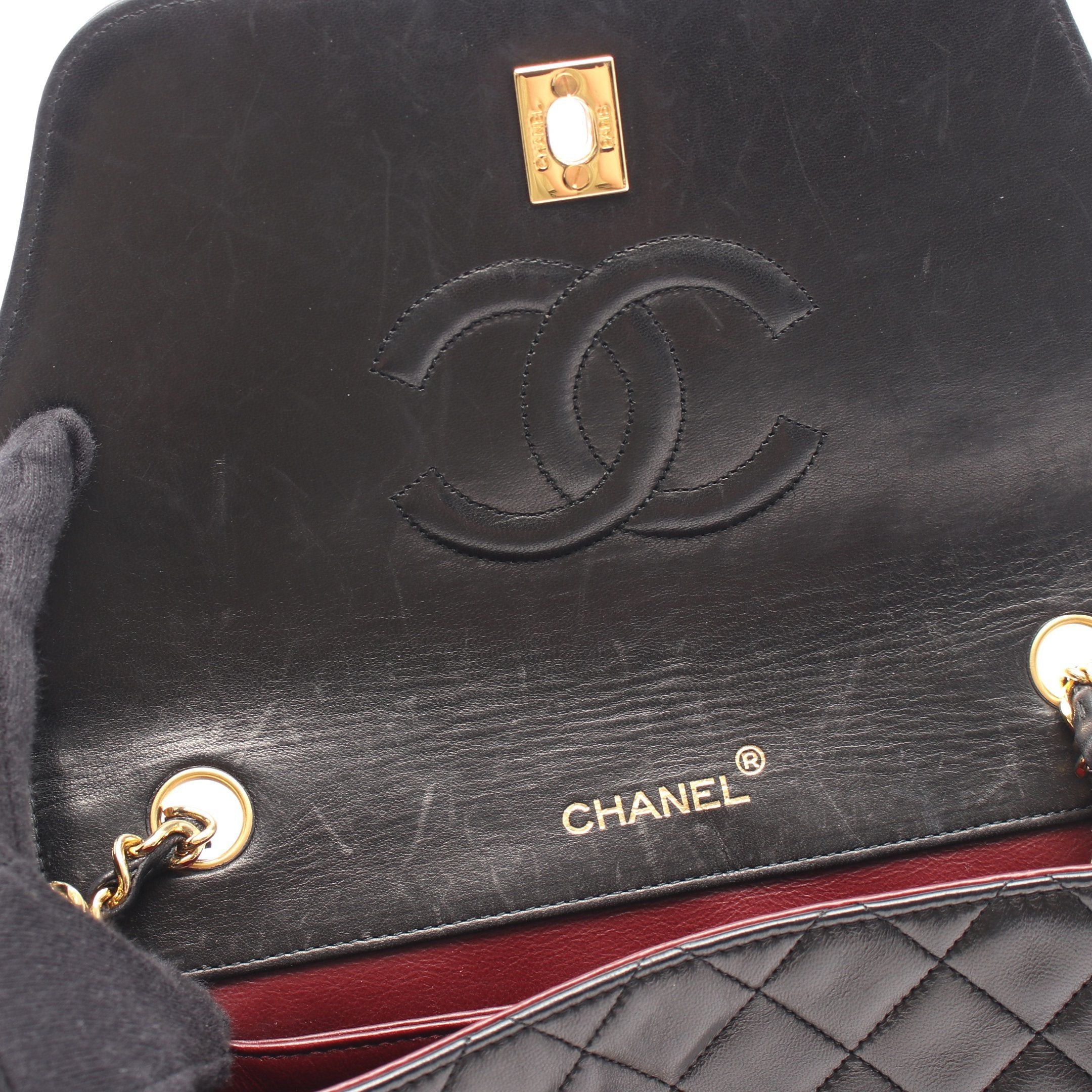 Chanel Chanel Matelasse Single Flap Chain Shoulder Bag Lambskin Black Gold Hardware Size ONE SIZE - 6 Thumbnail