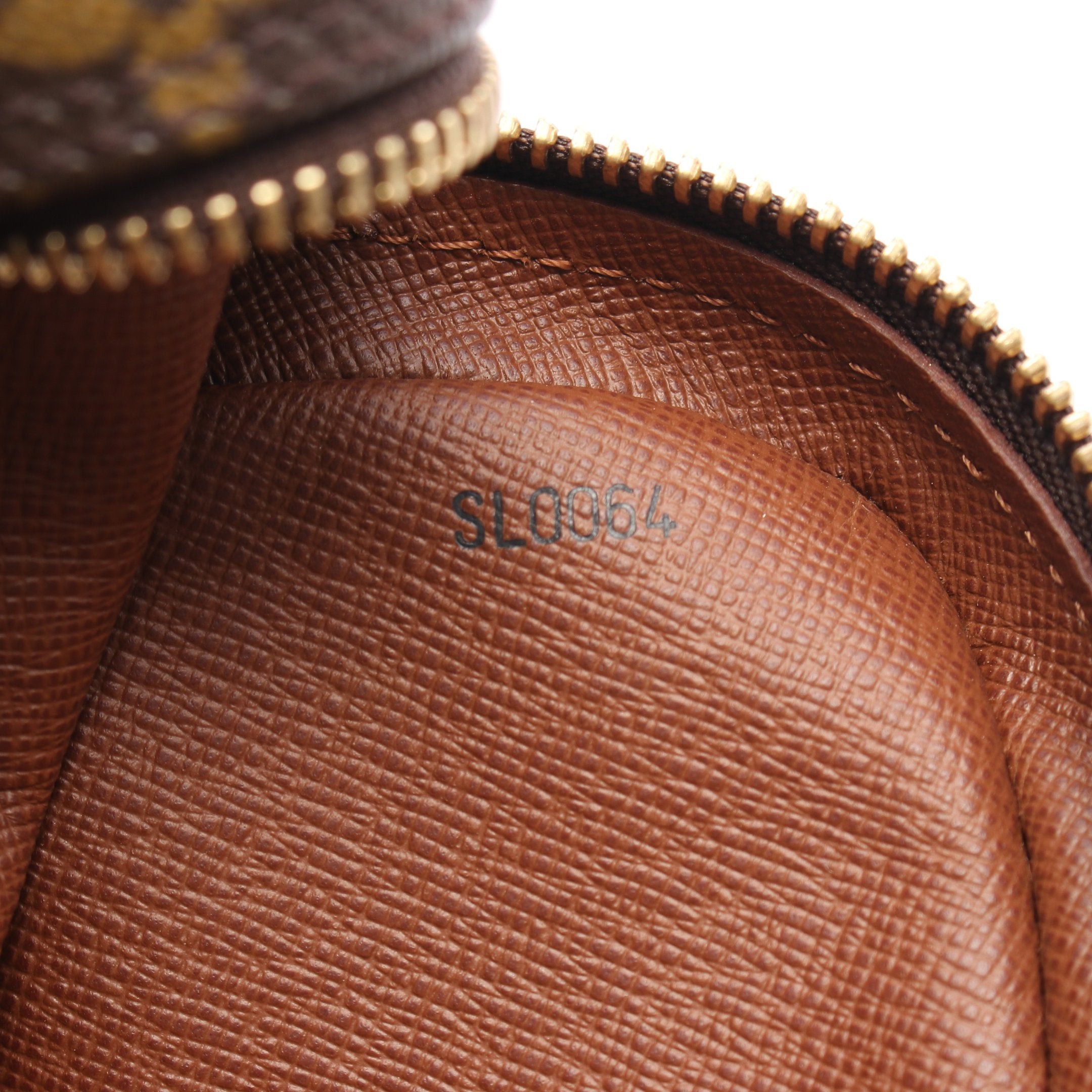 Louis Vuitton Louis Vuitton Danube Monogram Shoulder Bag Leather Brown Size ONE SIZE - 5 Thumbnail