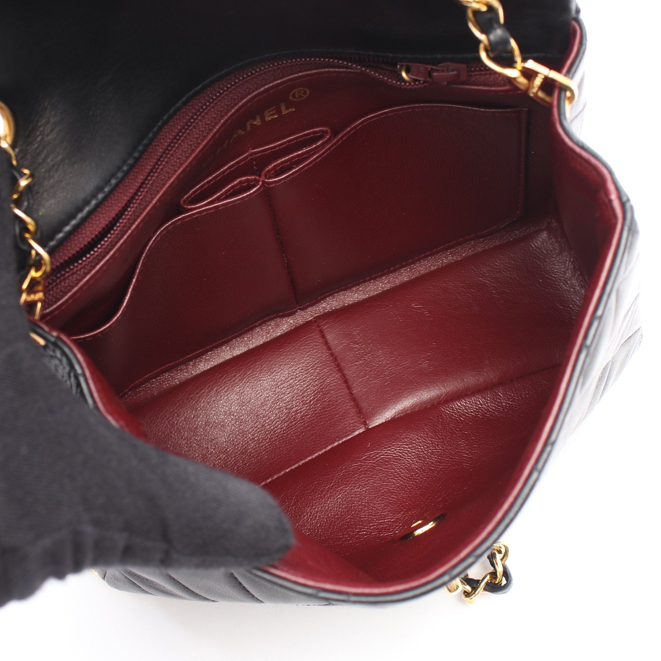 Chanel Chanel Matelasse Single Flap Chain Shoulder Bag Lambskin Black Gold Hardware Size ONE SIZE - 3 Thumbnail