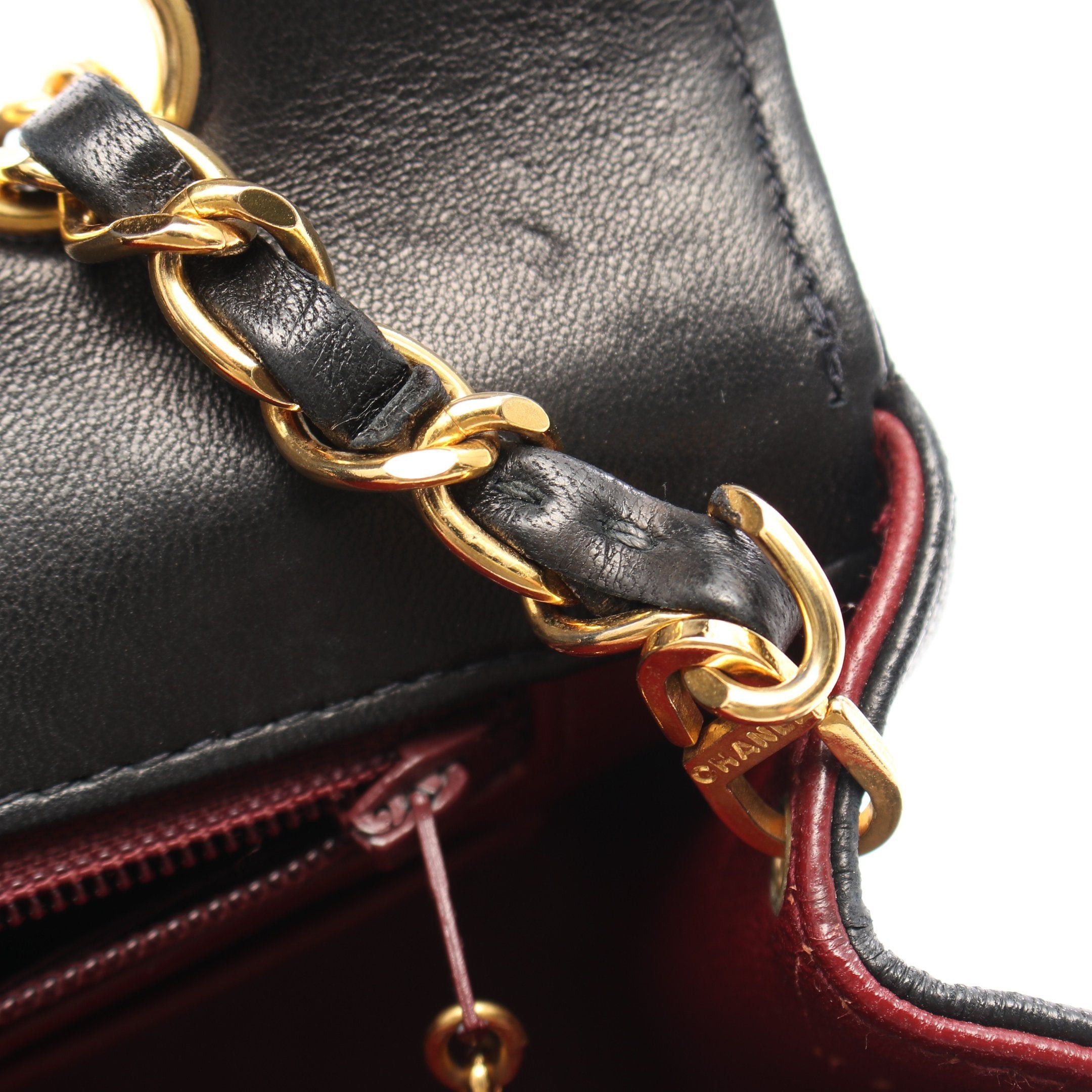 Chanel Chanel Matelasse Diana Flap Chain Shoulder Bag Lambskin Black Gold Hardware Size ONE SIZE - 8 Thumbnail