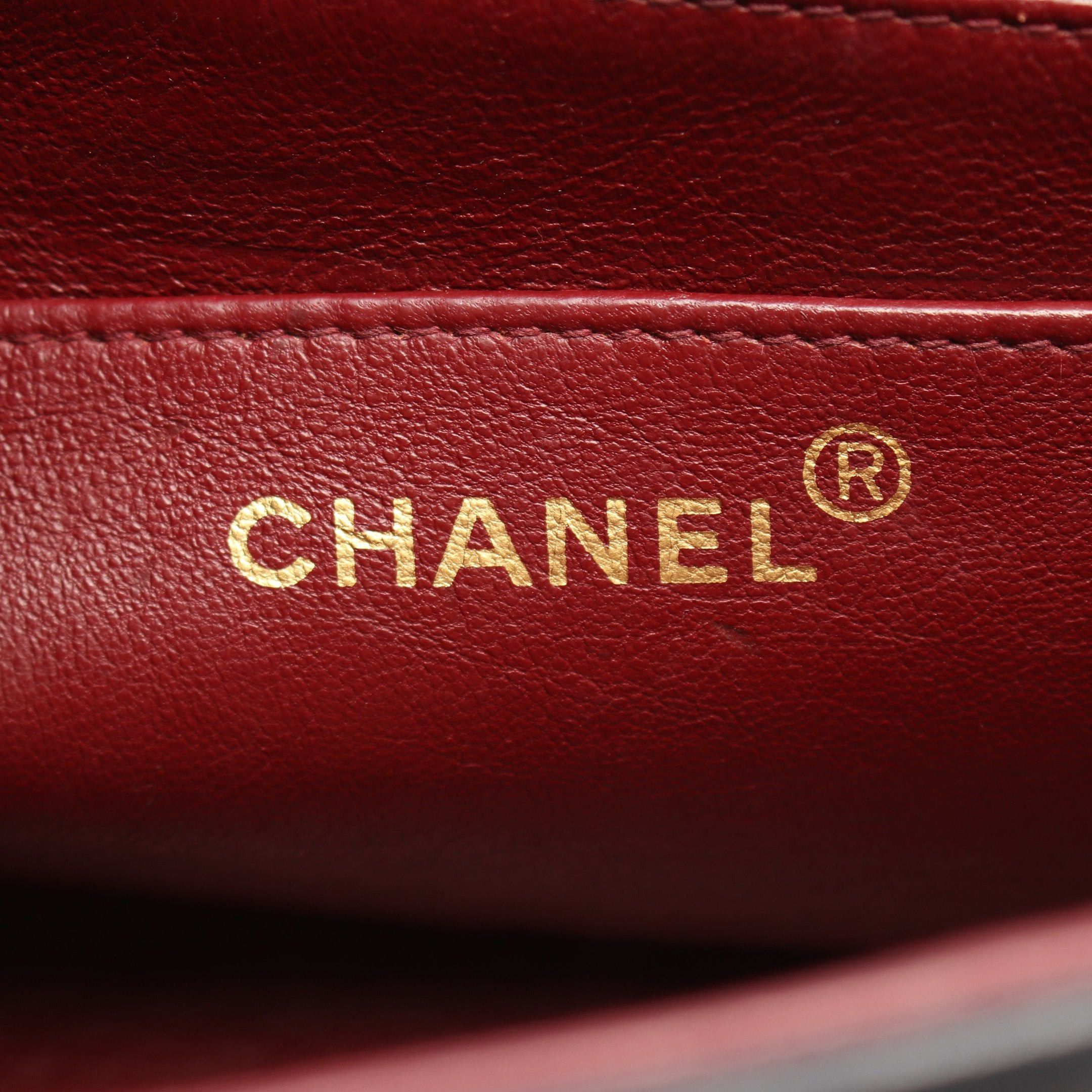 Chanel Chanel Matelasse Diana Flap Chain Shoulder Bag Lambskin Black Gold Hardware Size ONE SIZE - 4 Thumbnail