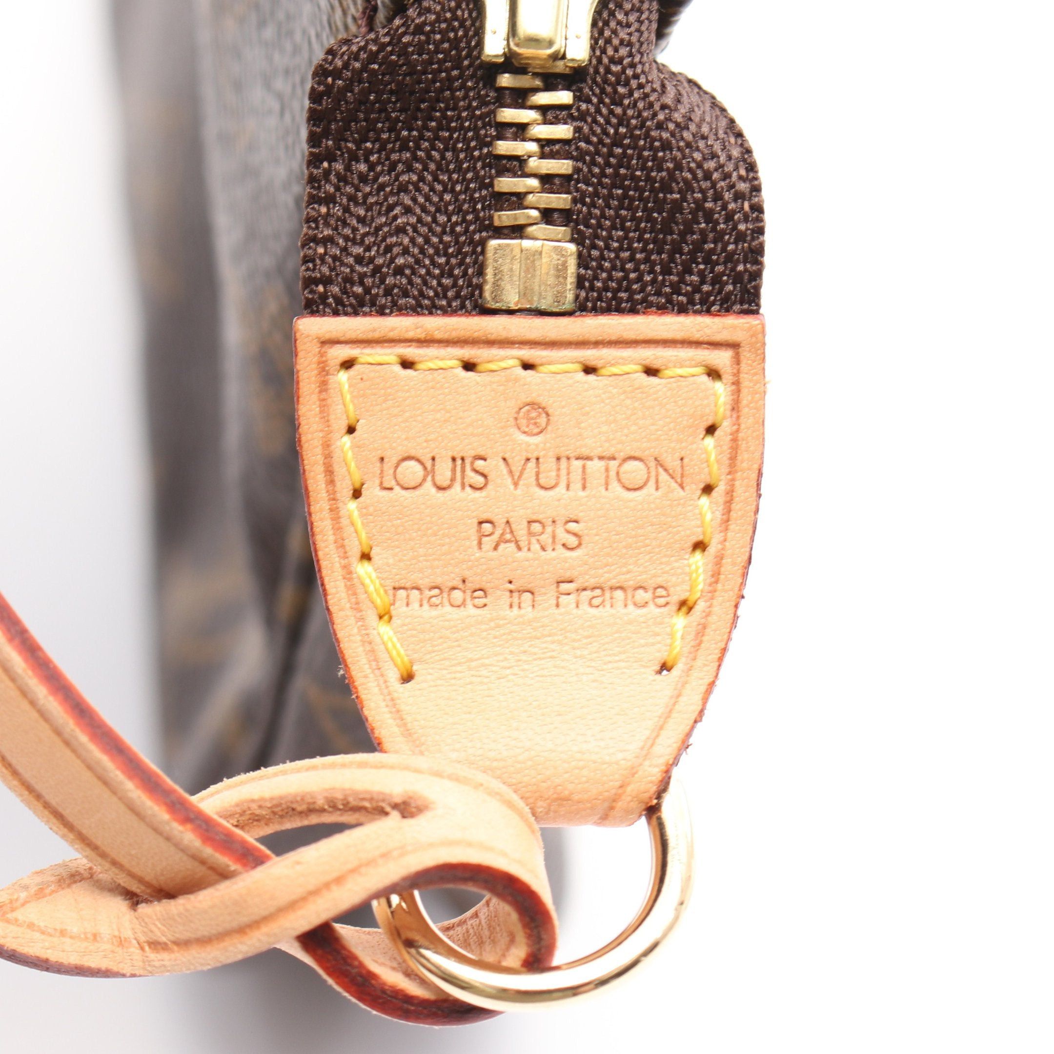 Louis Vuitton Louis Vuitton Pochette Accessoires Monogram Handbag Leather Brown Size ONE SIZE - 4 Thumbnail