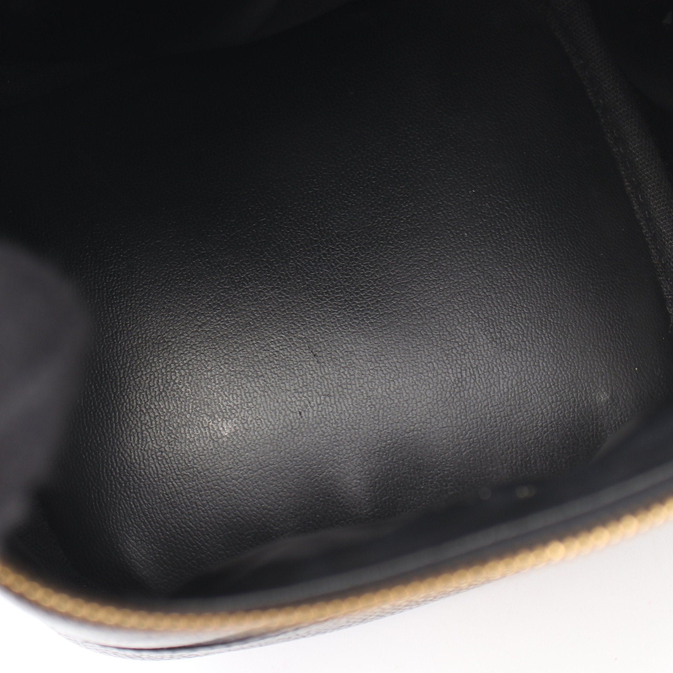 Chanel Chanel Coco Mark Handbag Vanity Bag Caviar Skin Black Gold Hardware Size ONE SIZE - 9 Thumbnail