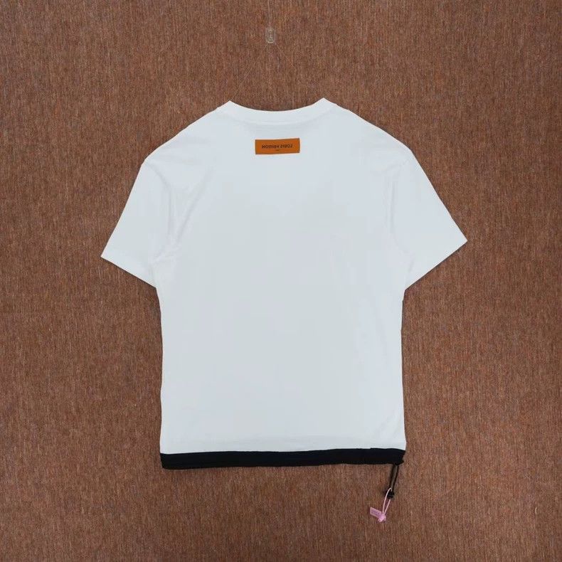 Louis Vuitton Louis Vuitton Graphic Pocket T-Shirt Size M Size US M / EU 48-50 / 2 - 2 Thumbnail