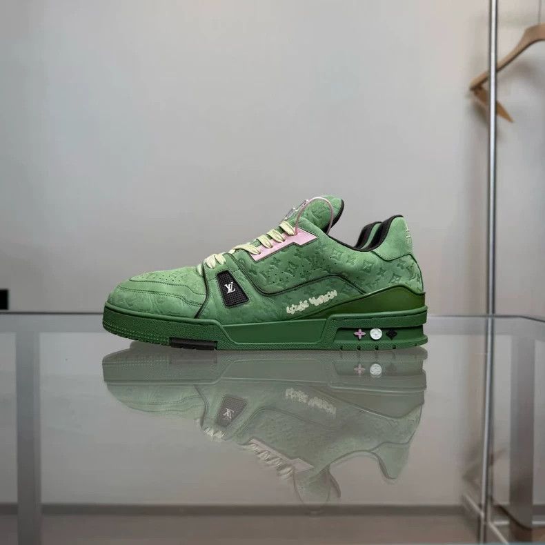 Louis Vuitton Louis Vuitton x Tyler Trainer Green UK9.5 Size US 9.5 / EU 42-43 - 3 Thumbnail