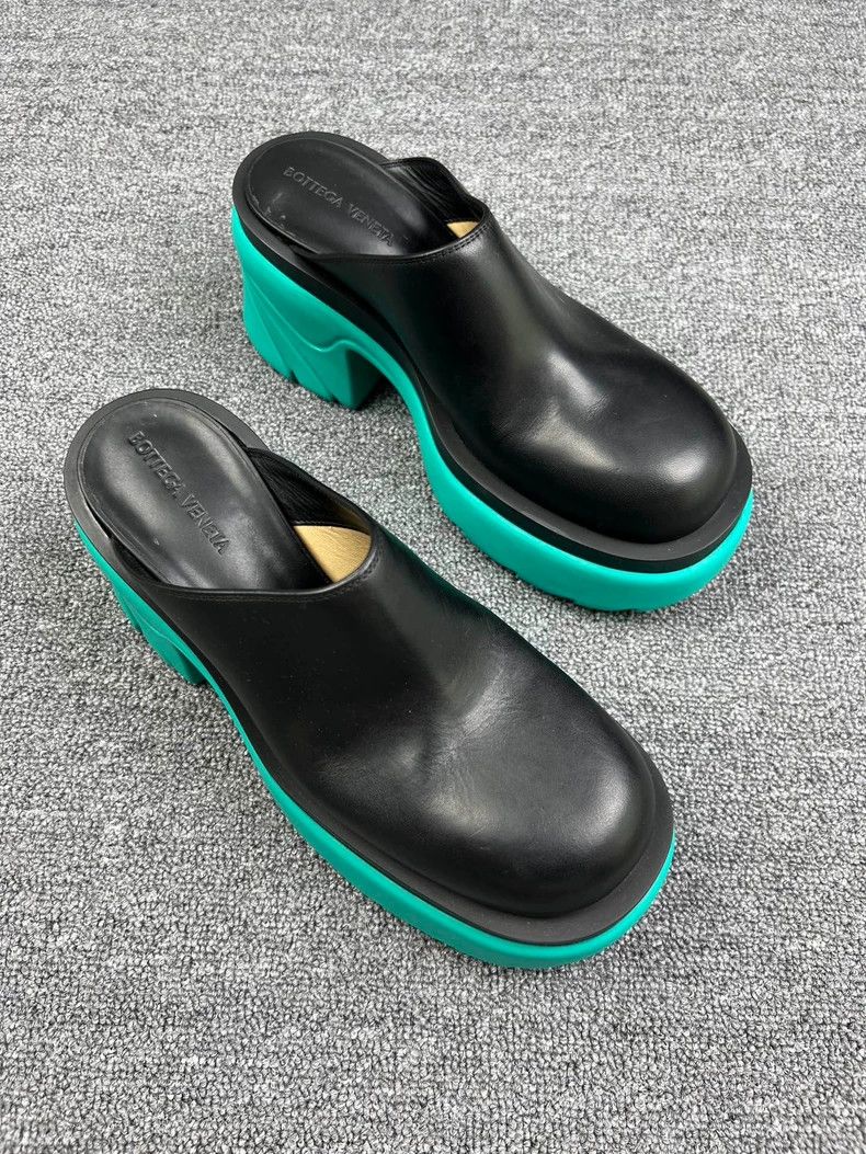 Balenciaga Black Platform Slide Sandals for Women Size US 6 / EU 39 - 2 Thumbnail