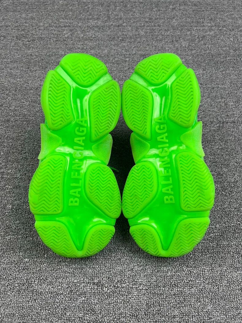 Balenciaga Balenciaga Triple S Neon Green Sneakers Size US 5 / EU 37 - 5 Thumbnail