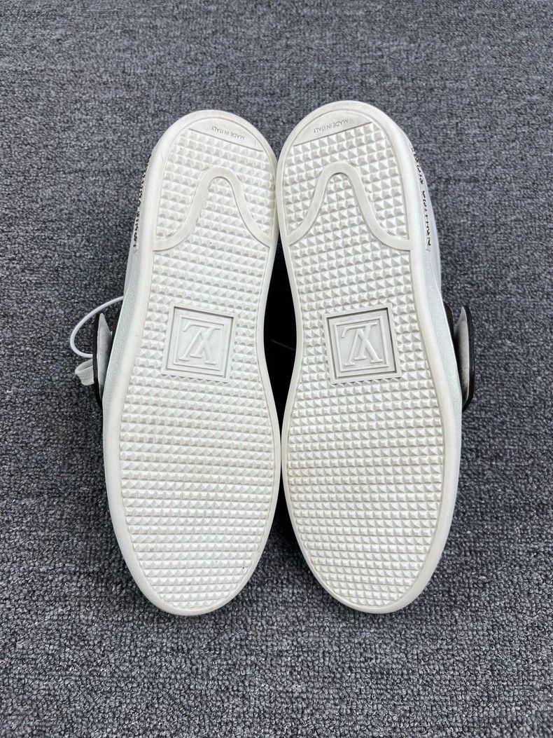 LV Checkered Strap Sneakers Size 37.5