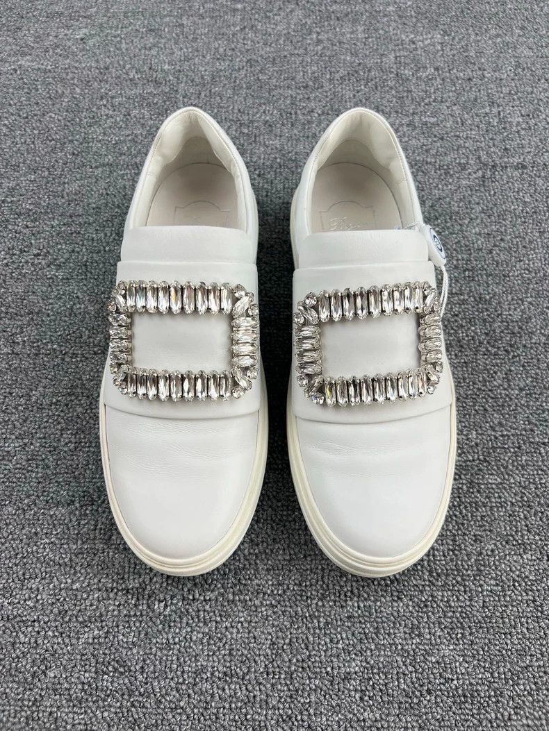 Common Projects Stylish White Sneakers with Decorative Buckle Size US 5.5 / EU 38 - 3 Thumbnail