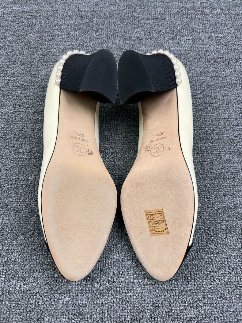 Chanel New Chanel Pearl High Heel Shoes Size 37.5 Size US 7.5 / EU 40-41 - 5 Thumbnail