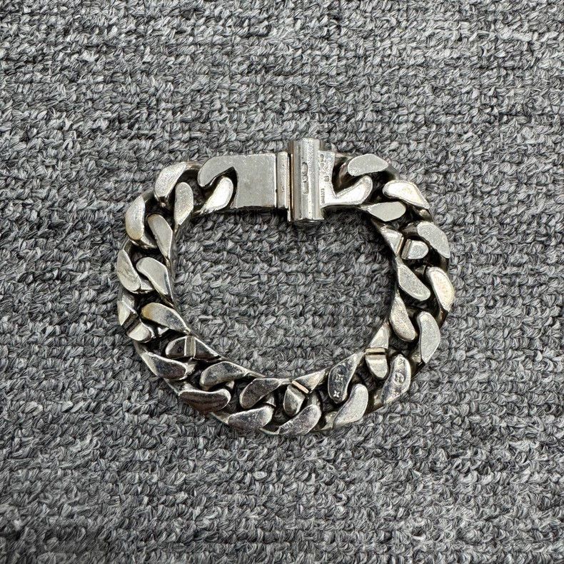 Louis Vuitton Louis Vuitton Silver Cuban Bracelet Size ONE SIZE - 2 Thumbnail