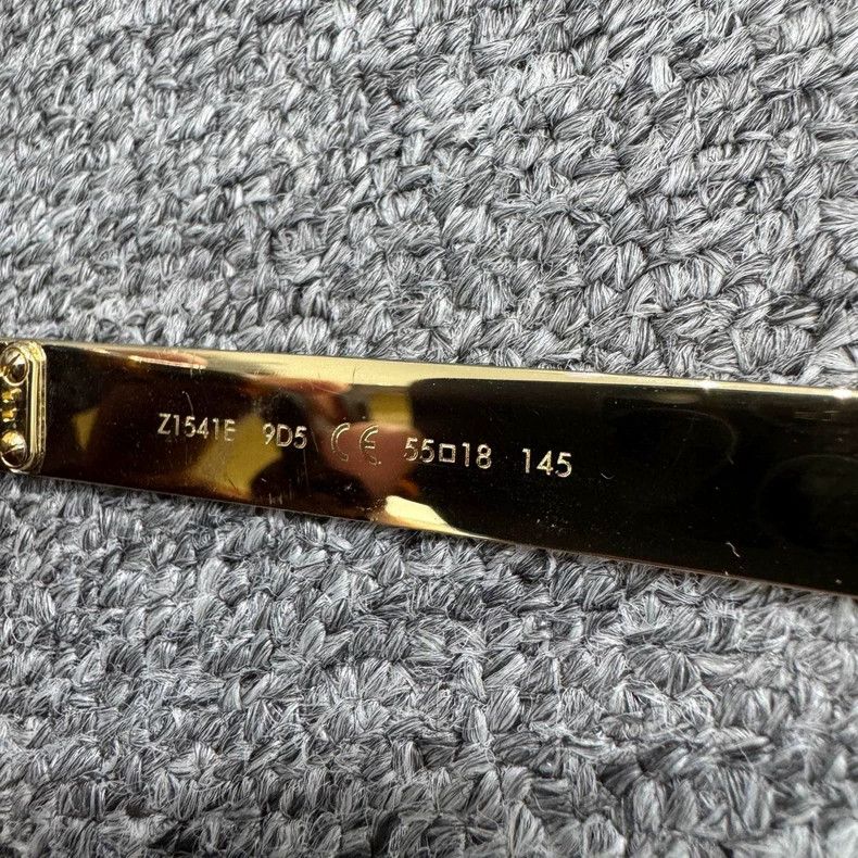Louis Vuitton Louis Vuitton Leopard Pattern Sunglasses Size ONE SIZE - 6 Thumbnail