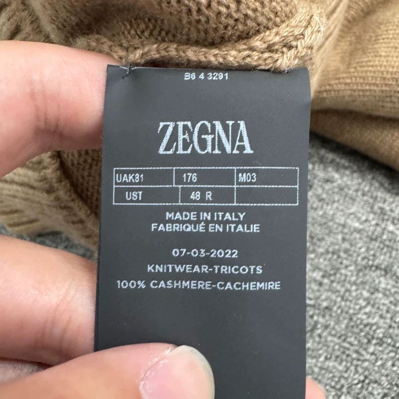 Ermenegildo Zegna ZEGNA Cashmere Hoodie in Excellent Condition Size US L / EU 52-54 / 3 - 4 Thumbnail