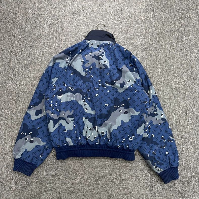 Louis Vuitton Louis Vuitton Blue Camo Reversible Cotton Jacket Size US L / EU 52-54 / 3 - 2 Thumbnail