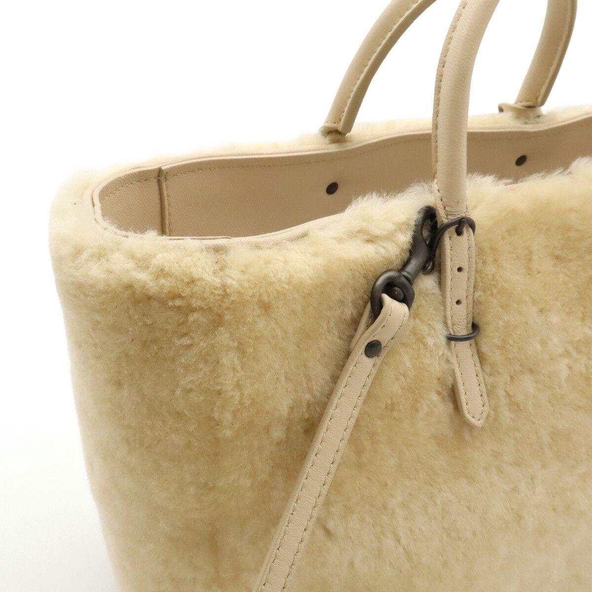 Balenciaga Balenciaga Balenciaga Papier Fur Leather 2way Bag Leather Shoulder Bag 410238 DUTY FREE for USA Size ONE SIZE - 5 Thumbnail