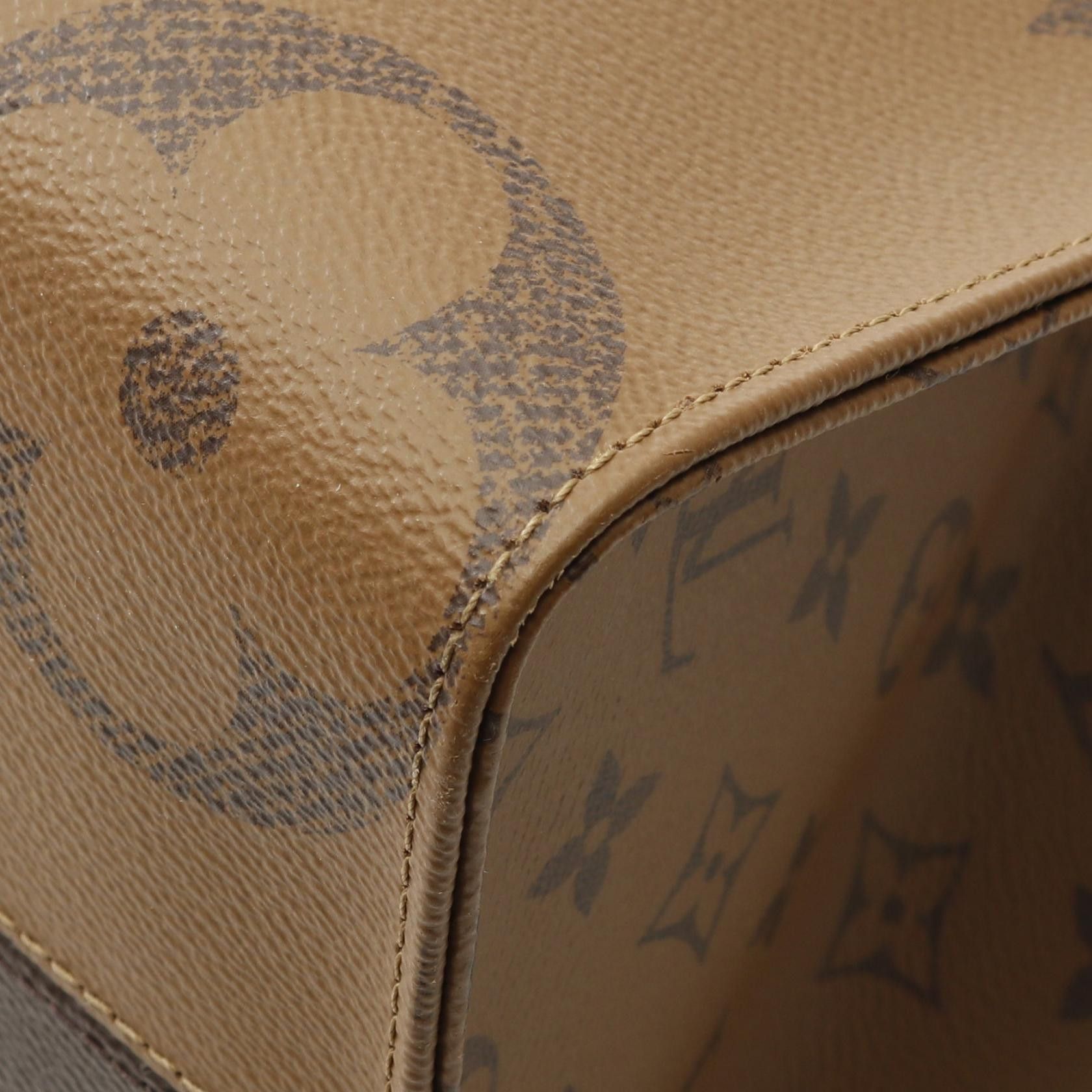 Louis Vuitton Louis Vuitton Louis Vuitton OnTheGo MM Monogram Leather Tote Bag Canvas Tote Bag M45321 Size ONE SIZE - 6 Thumbnail