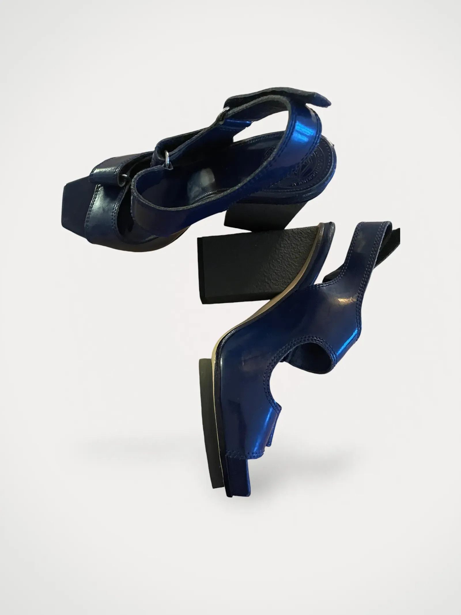 Acne Studios Acne Studios Heels Size US 7 / IT 37 - 2 Thumbnail