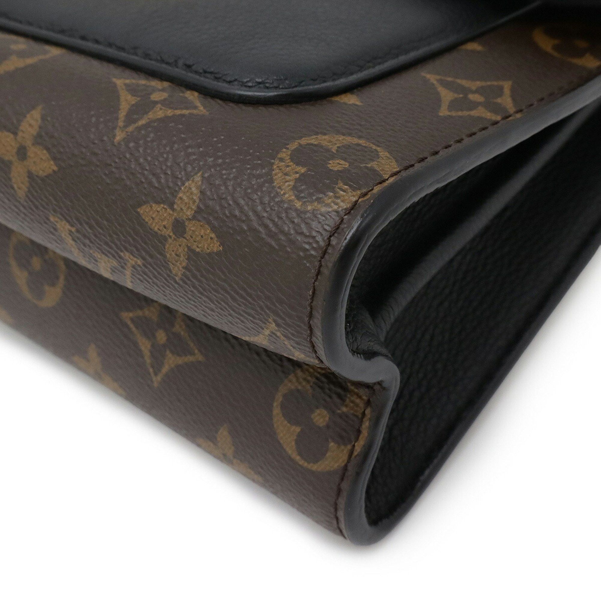 Louis Vuitton Victoire shoulder