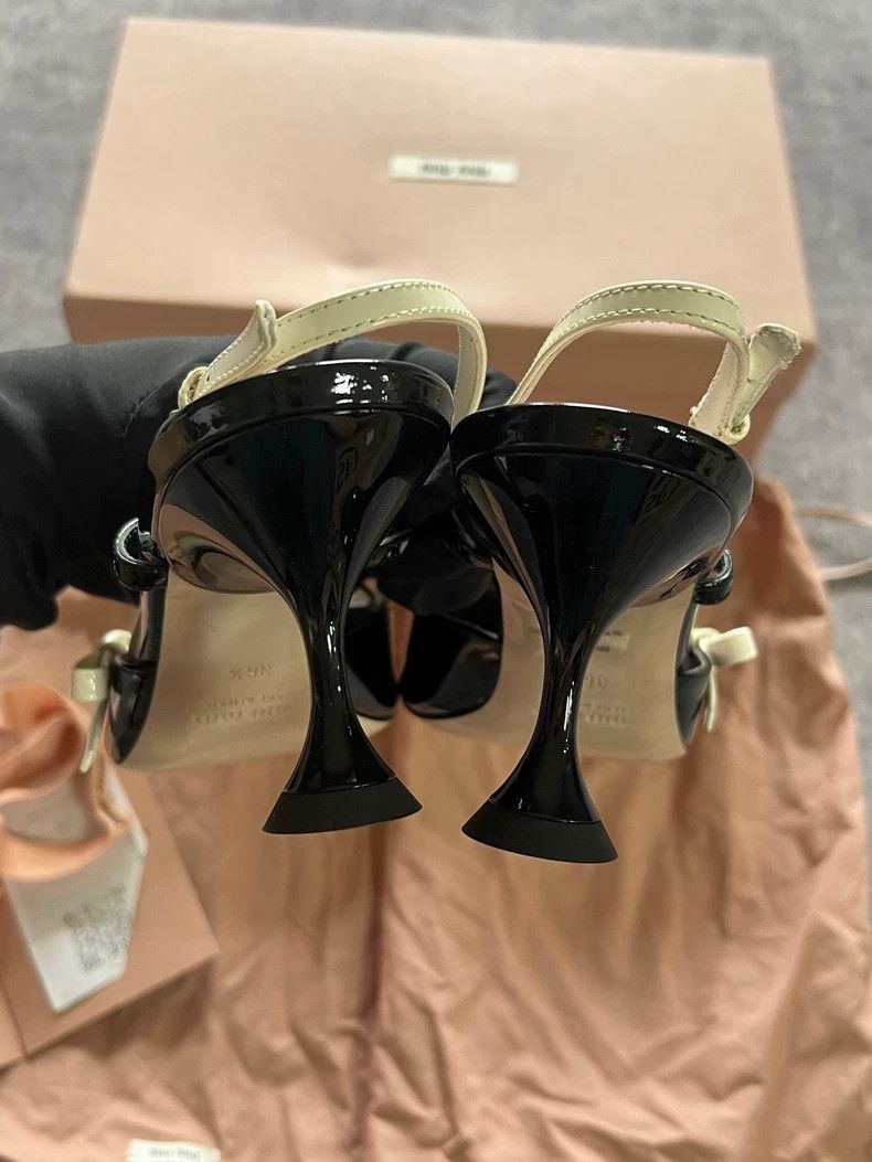 Prada Miumiu Patent Leather High Heels Size 36.5 Size US 6 / IT 36 - 6 Thumbnail