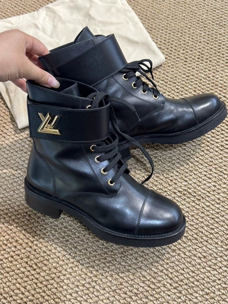 Louis Vuitton LV Black Martin Boots Size 37 Like New Size US 6 / IT 36 - 2 Thumbnail