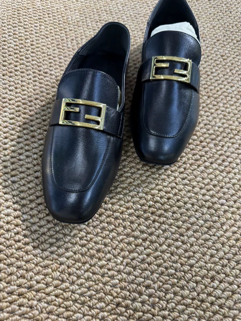 Fendi Fendi Classic Black Loafers Size 36.5 Size US 6 / IT 36 - 2 Thumbnail
