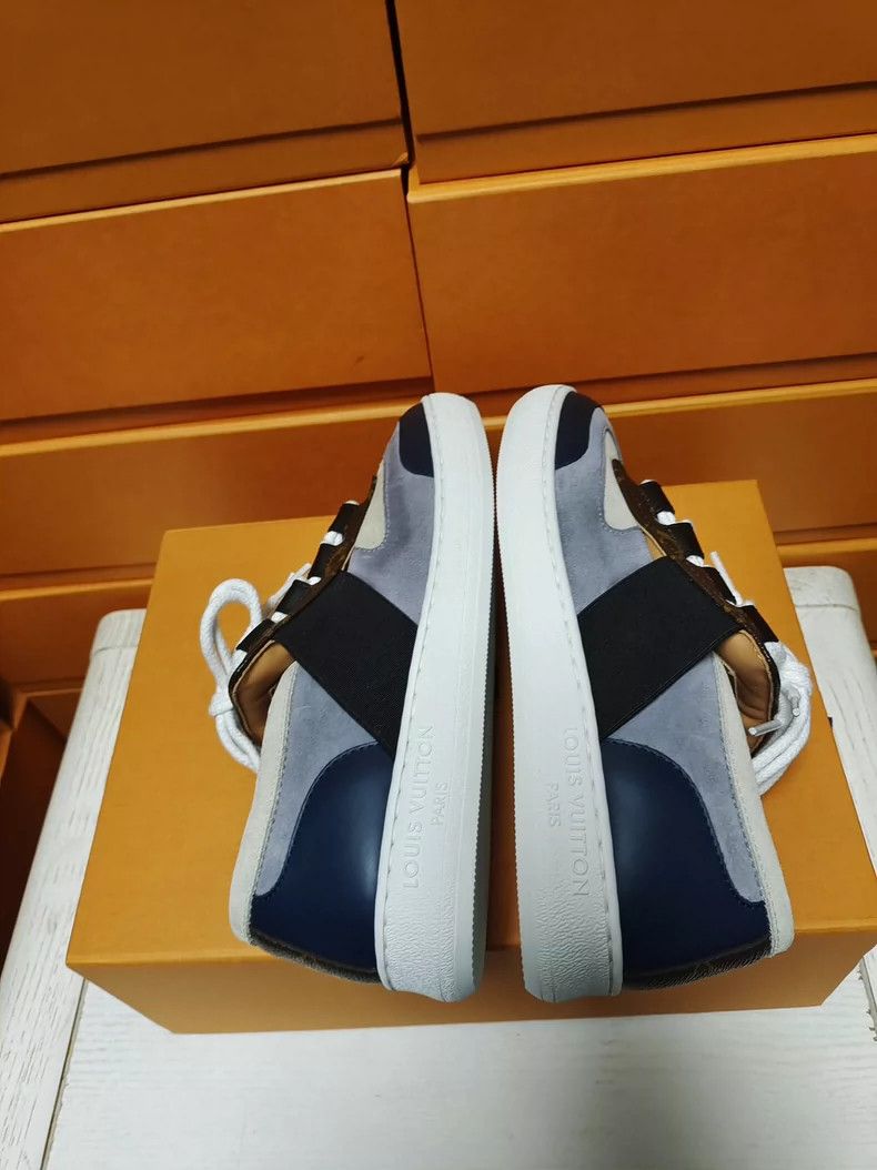 Louis Vuitton LV Leather Lace-Up Sneakers in Size 36.5 Size US 6 / IT 36 - 6 Thumbnail