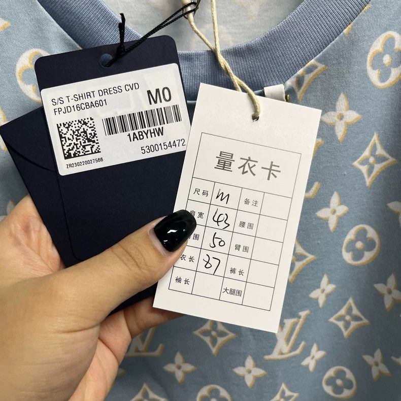Louis Vuitton Louis Vuitton Blue Short Sleeve Dress Size 28" / US 6 / IT 42 - 3 Thumbnail