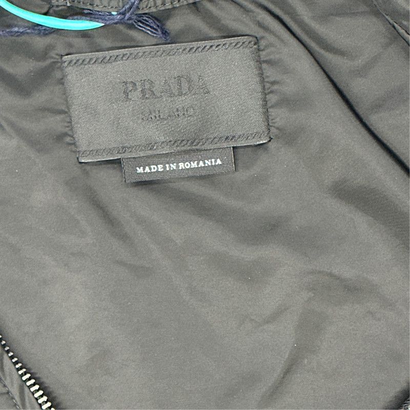 Prada Prada Color-Blocked Logo Zip-Up Jacket Size US XXL / EU 58 / 5 - 6 Thumbnail
