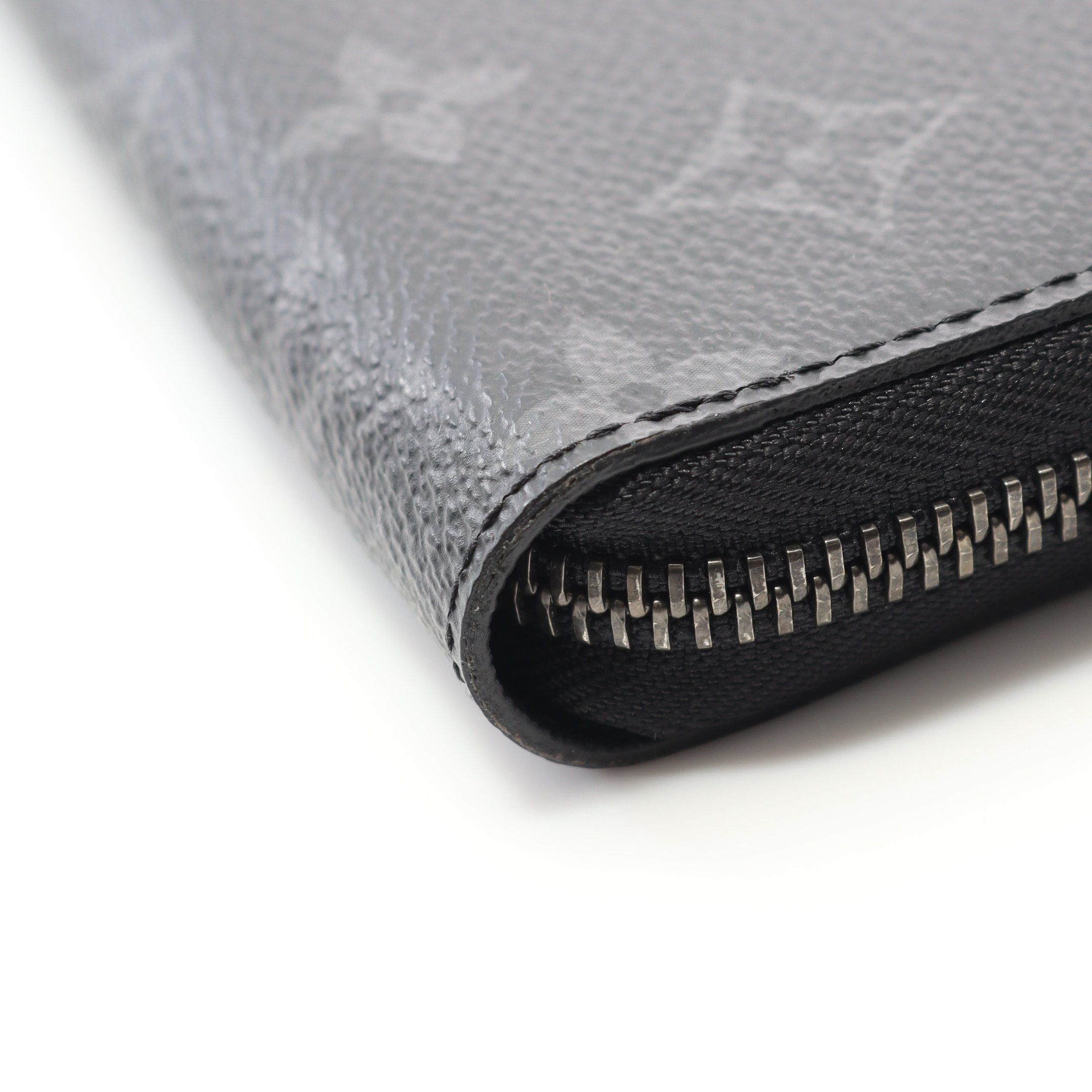 Louis Vuitton Louis Vuitton Zippy Organizer Nm Monogram Eclipse Round Zipper Long Wallet Black Size ONE SIZE - 7 Thumbnail