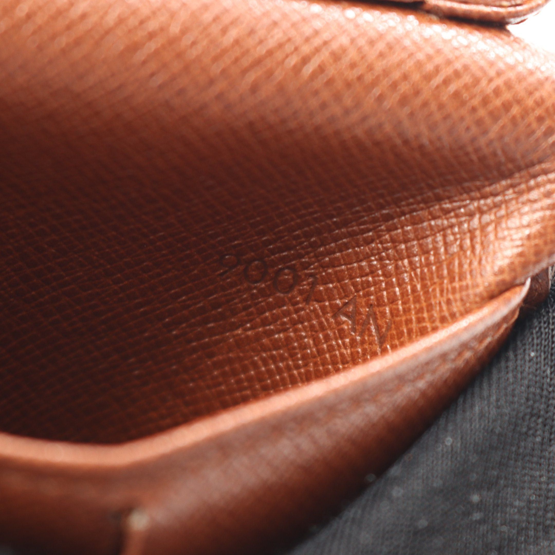 Louis Vuitton Louis Vuitton Portefeuil Marco Monogram Bi-Fold Wallet Brown Size ONE SIZE - 8 Thumbnail