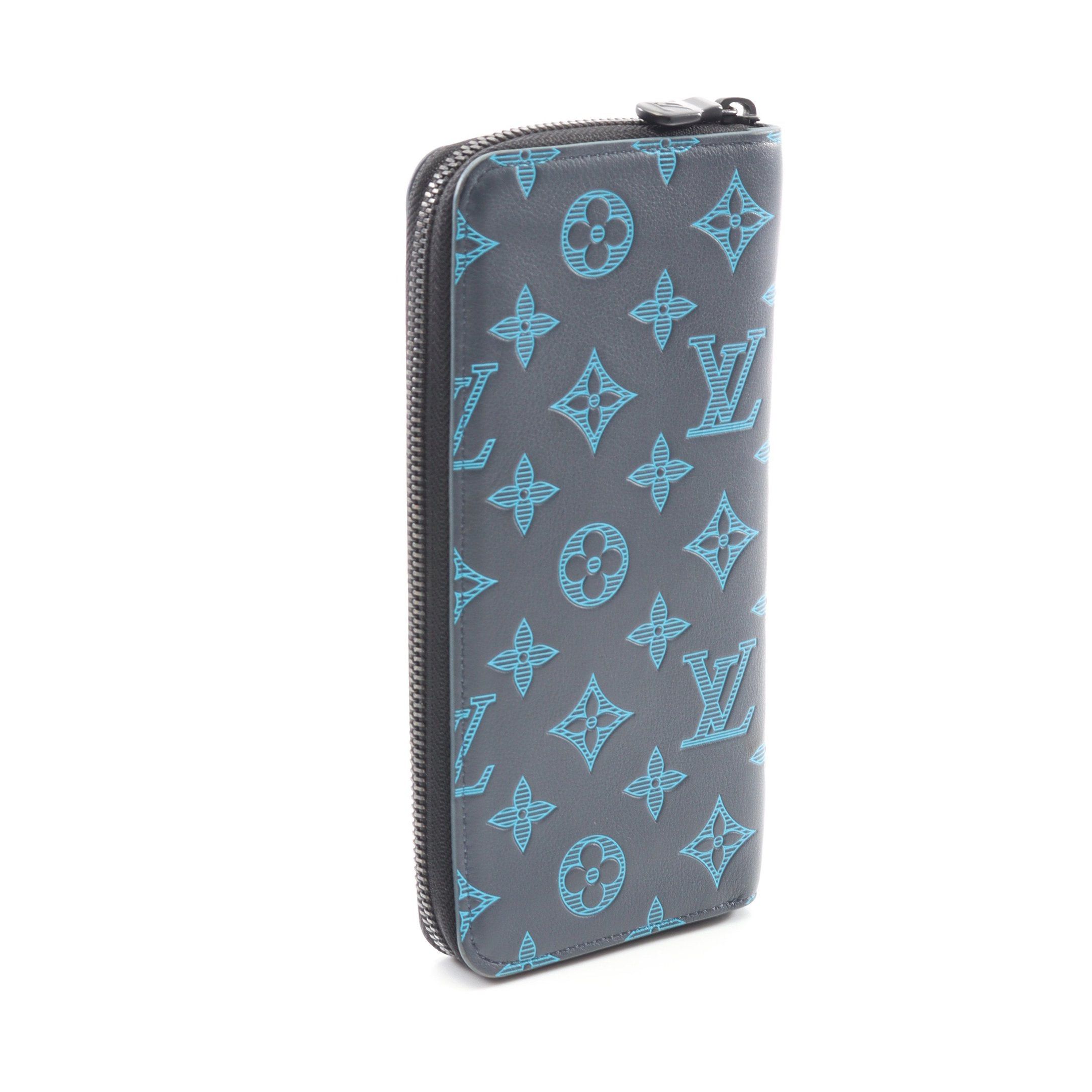 Louis Vuitton Louis Vuitton Zippy Wallet Vertical Monogram Shadow Round Zipper Long Leather Navy Size ONE SIZE - 2 Thumbnail