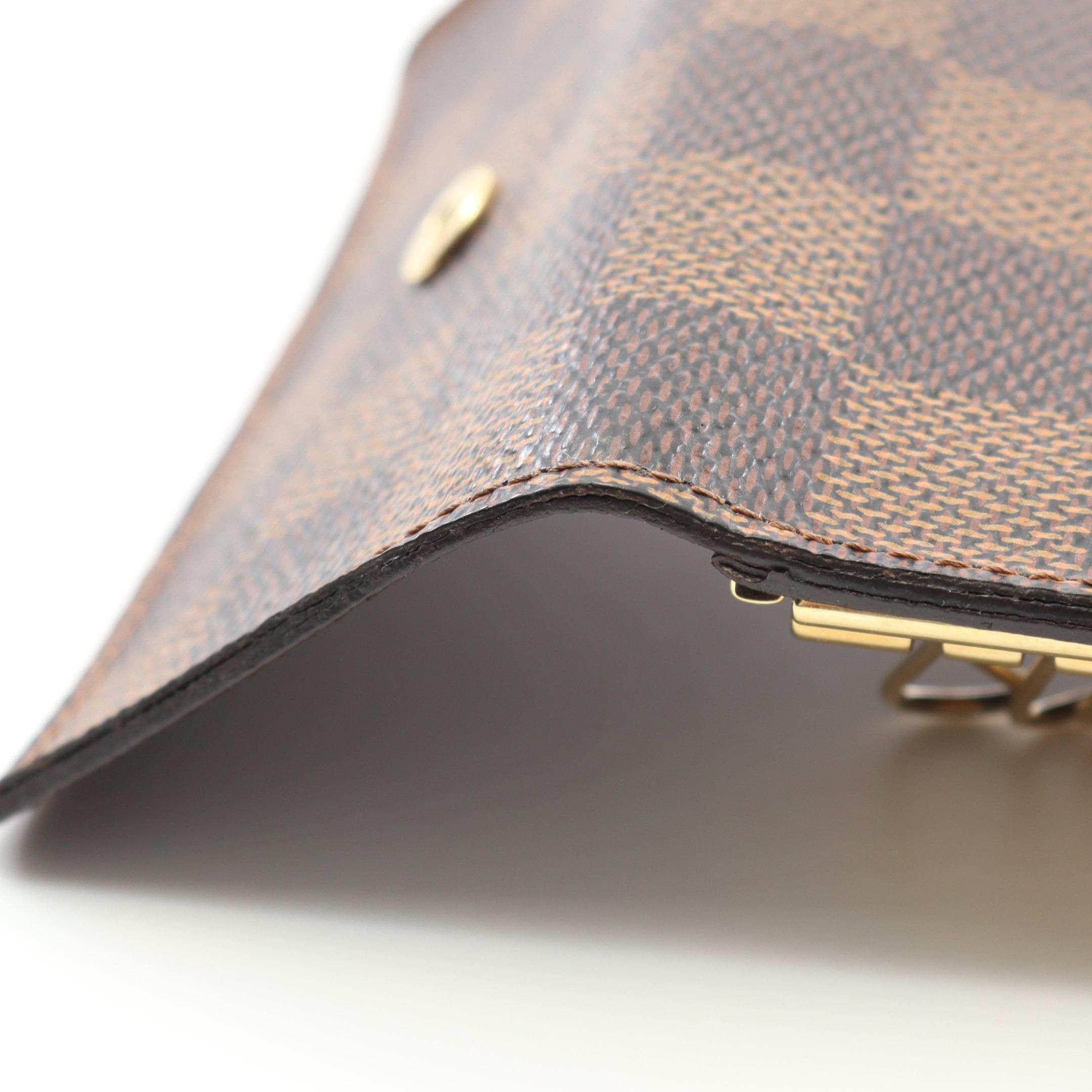 Louis Vuitton Louis Vuitton Multicle 6 Damier Ebene Key Case Brown Size ONE SIZE - 6 Thumbnail