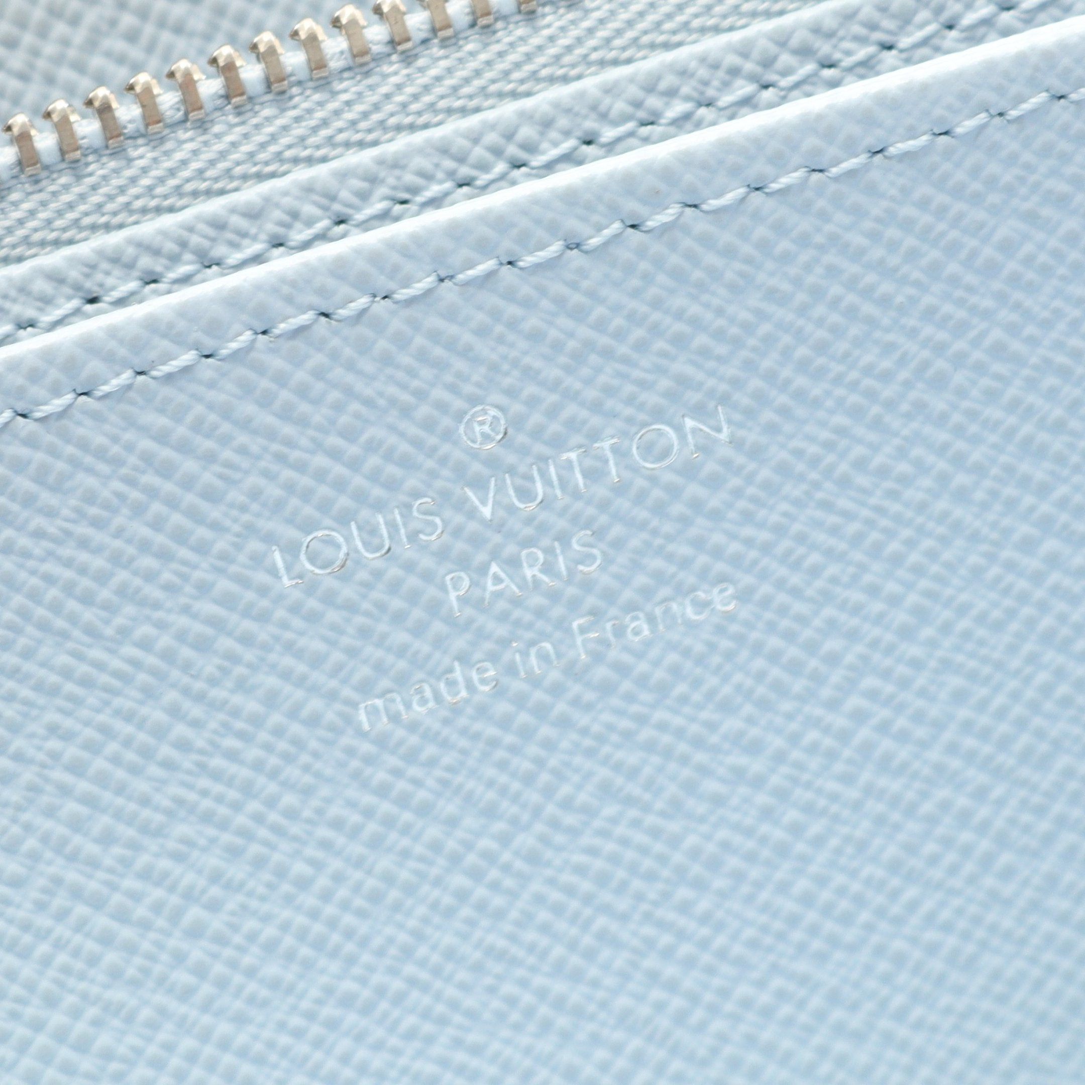 Louis Vuitton Louis Vuitton Zippy Wallet Monogram Washed Blue Round Zipper Long Brown Size ONE SIZE - 4 Thumbnail