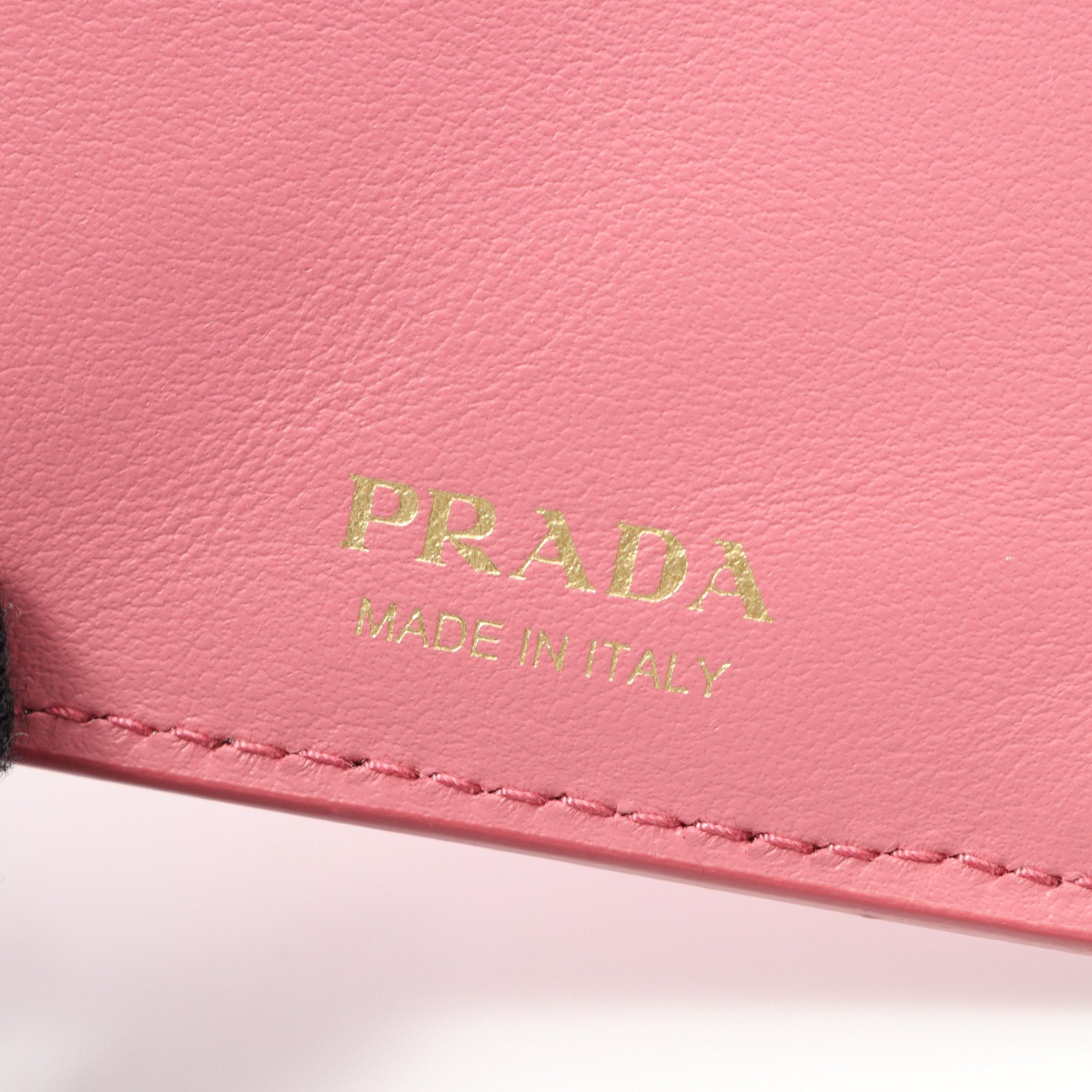Prada Prada Vitello Move Fioco Bi-Fold Wallet Leather Pink Size ONE SIZE - 4 Thumbnail