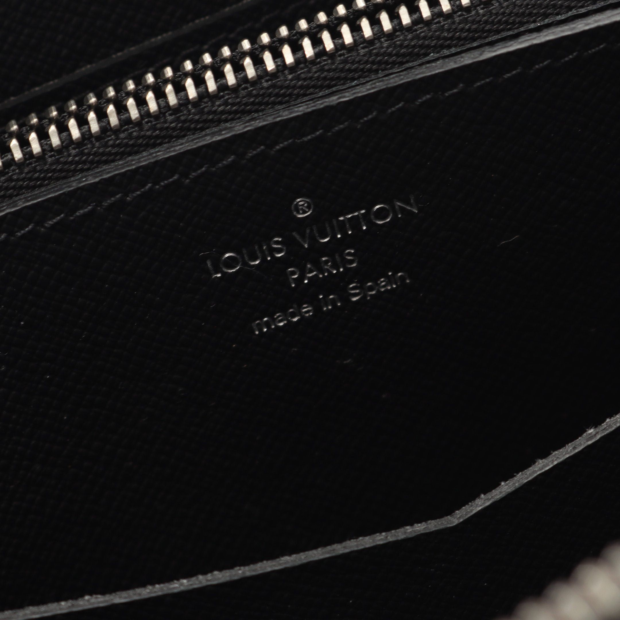 Louis Vuitton Louis Vuitton Zippy Xl Monogram Eclipse Round Zipper Long Wallet Leather Black Size ONE SIZE - 3 Thumbnail