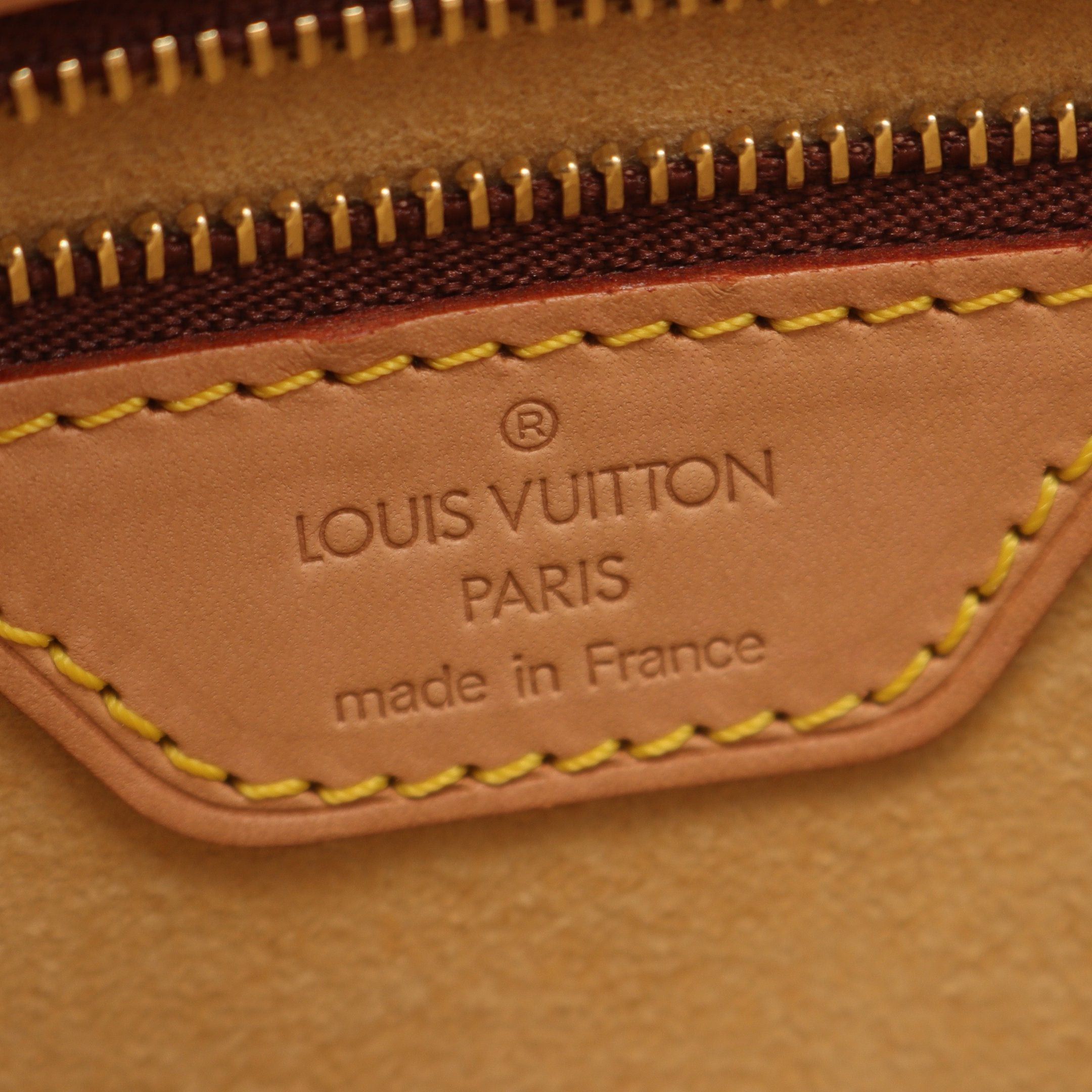 Louis Vuitton Louis Vuitton Looping Gm Monogram Shoulder Bag Leather Brown Size ONE SIZE - 4 Thumbnail