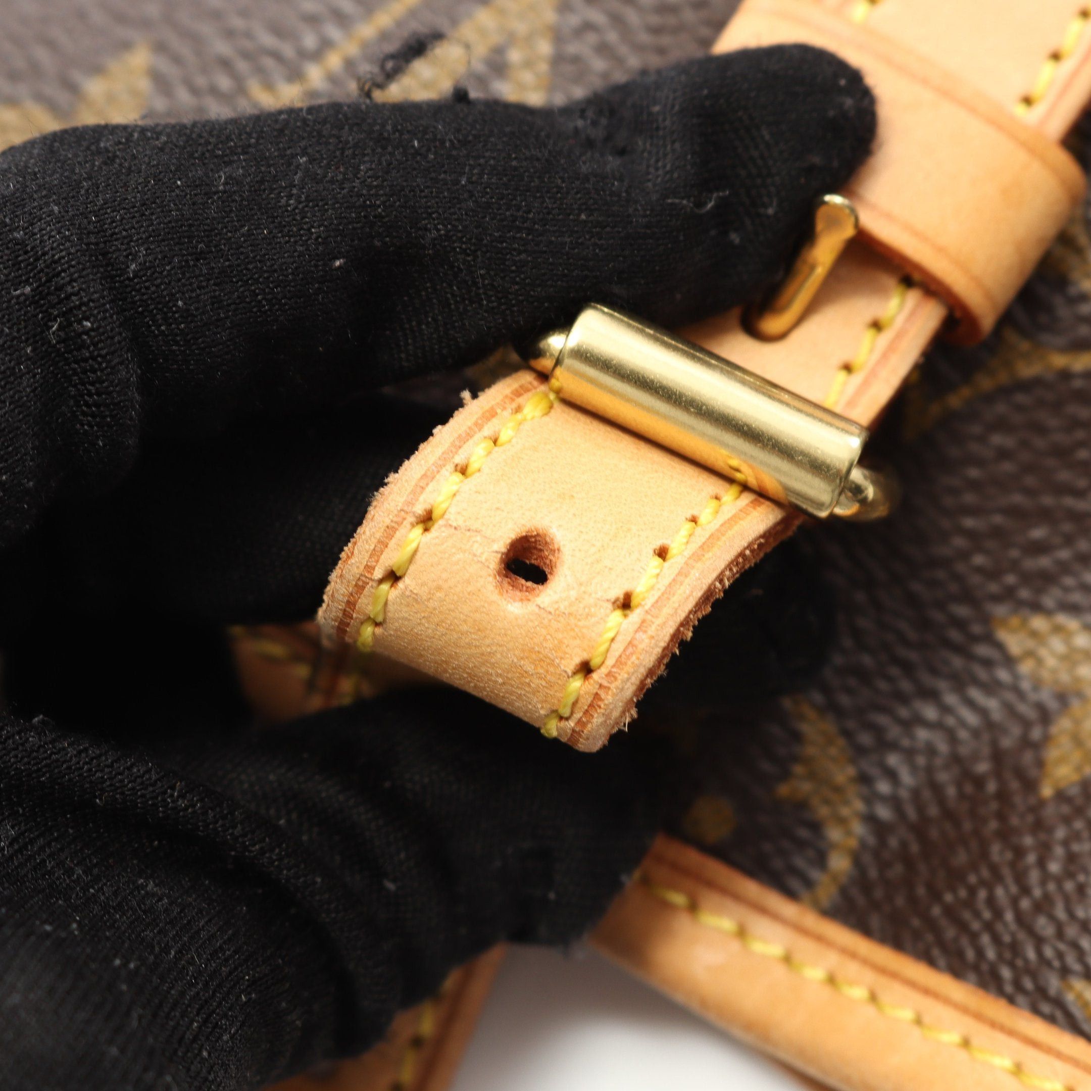 Louis Vuitton Louis Vuitton Bucket Gm Monogram Shoulder Bag Leather Brown Size ONE SIZE - 9 Thumbnail