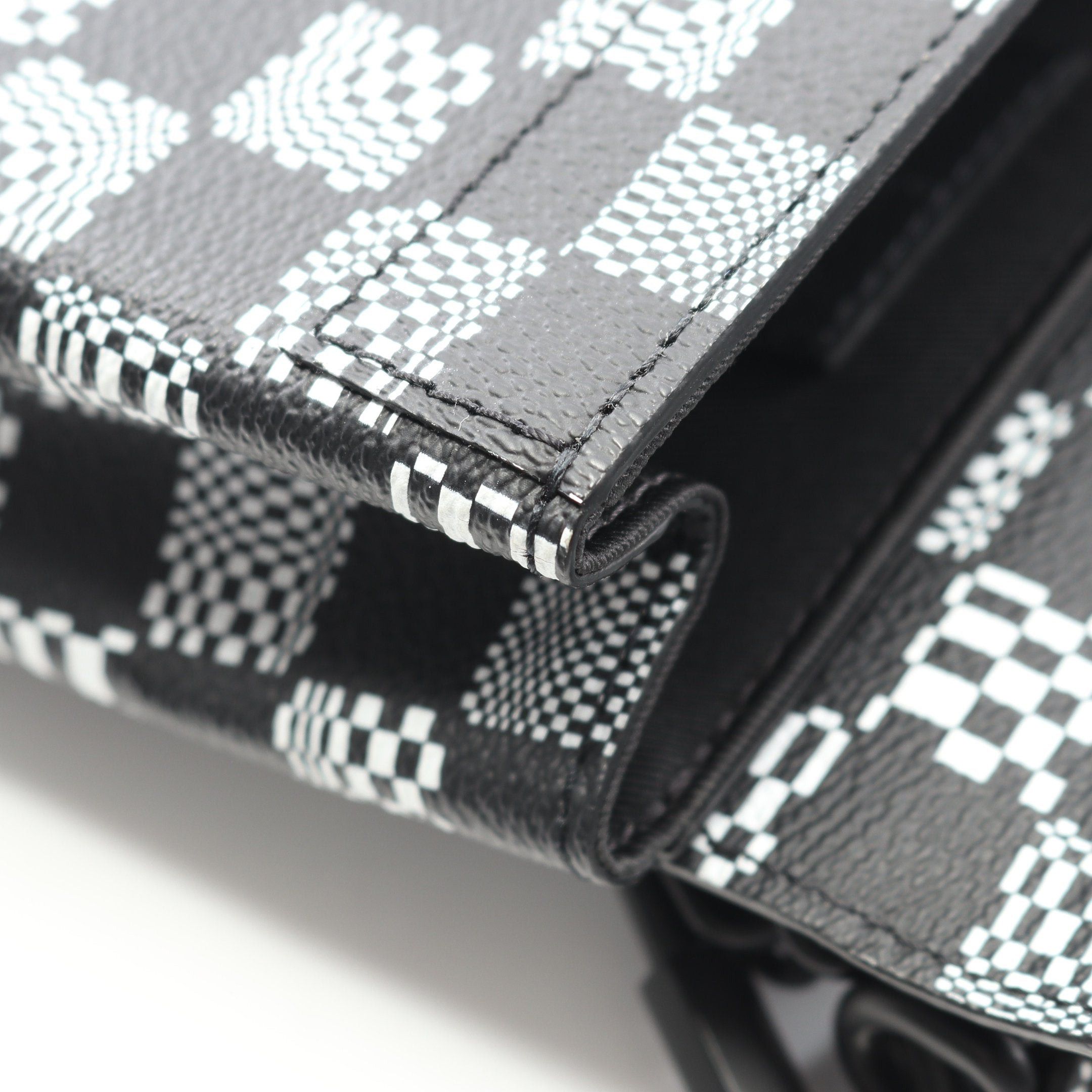 Louis Vuitton Louis Vuitton Steamer Xs Damier Distorted Shoulder Bag Black Size ONE SIZE - 6 Thumbnail