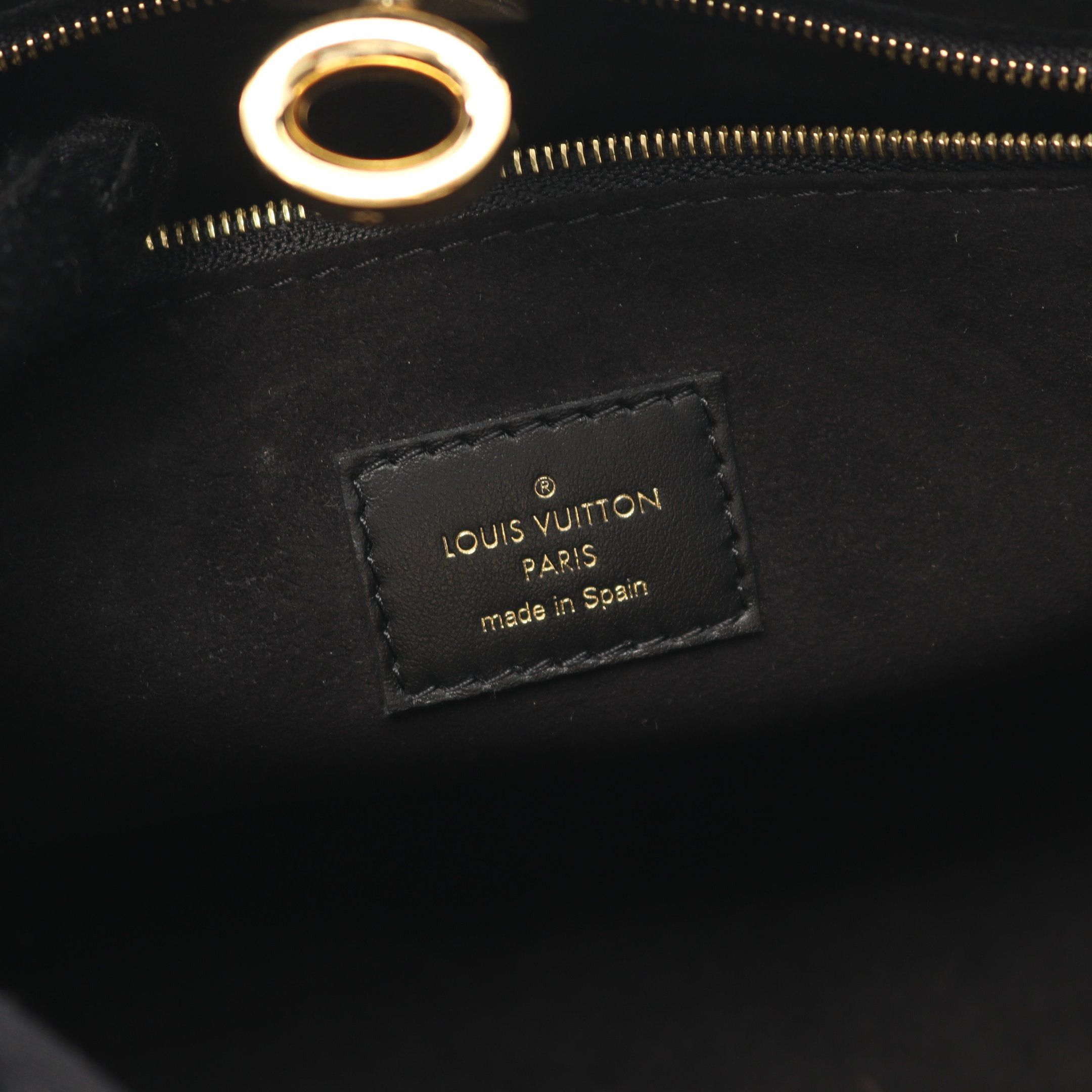 Louis Vuitton Louis Vuitton On My Side Pm Monogram Noir Handbag Leather Black Brown Size ONE SIZE - 4 Thumbnail