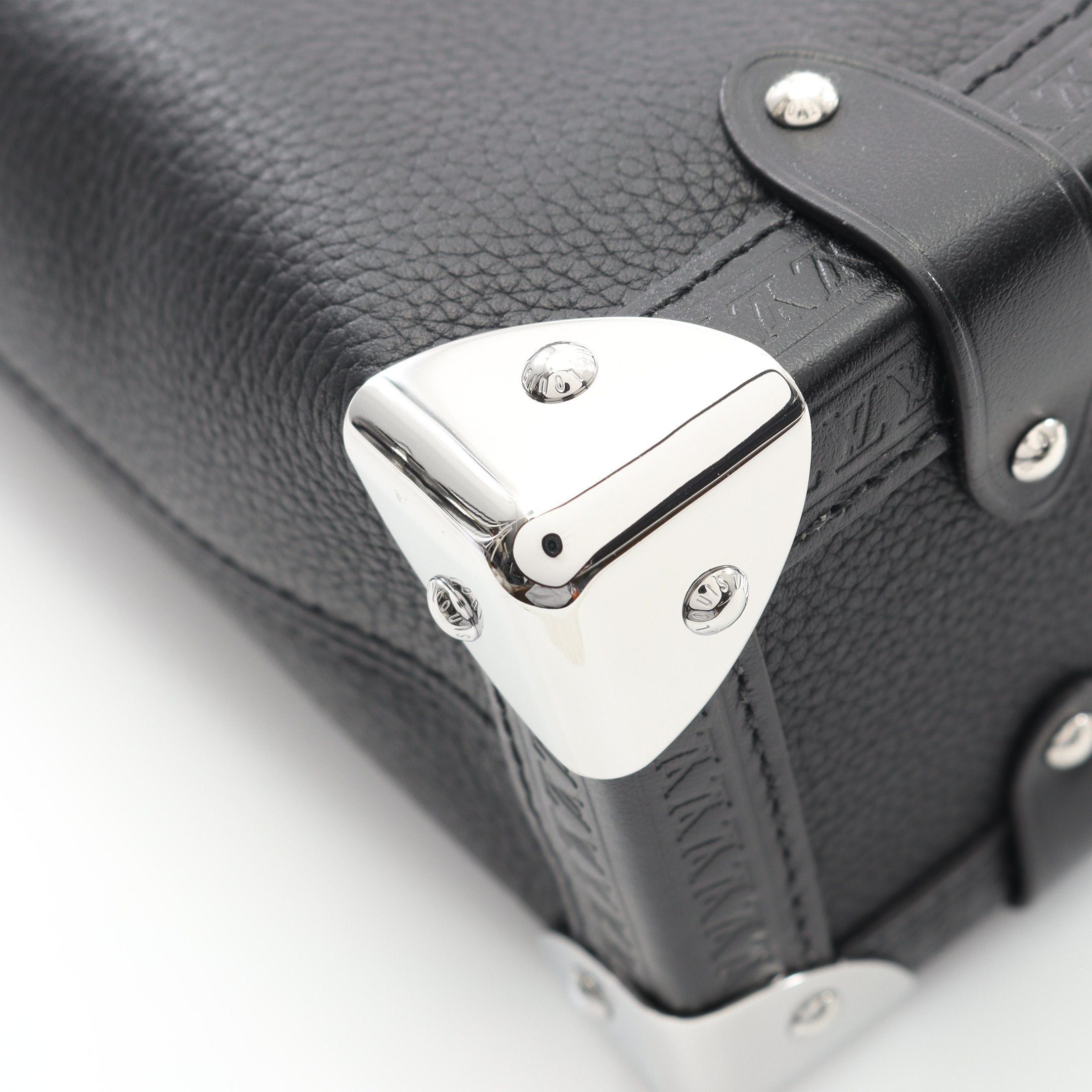 Louis Vuitton Louis Vuitton Side Trunk Mm Noir Handbag Leather Black Size ONE SIZE - 5 Thumbnail