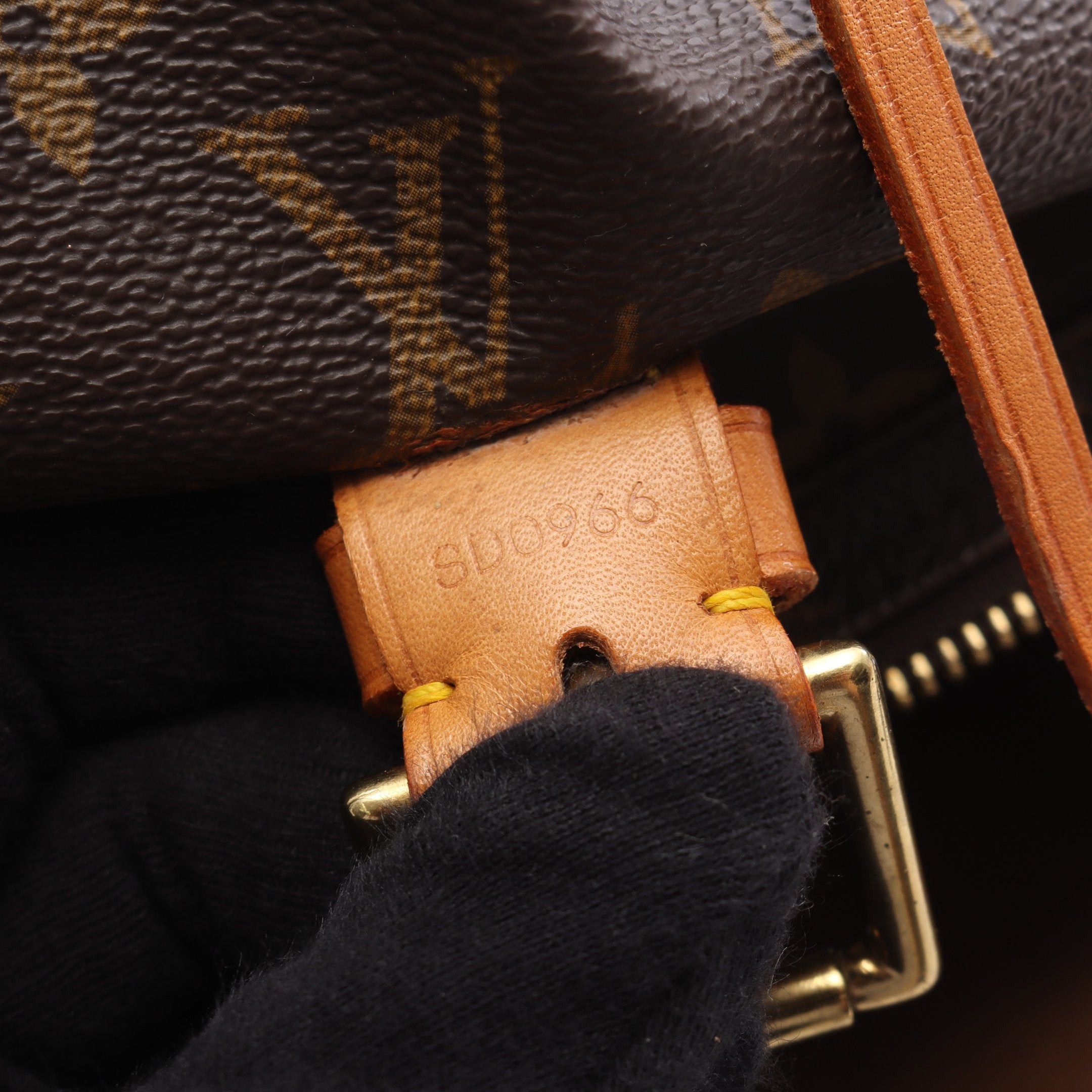 Louis Vuitton Louis Vuitton Montsouris Gm Monogram Backpack Rucksack Leather Brown Size ONE SIZE - 5 Thumbnail